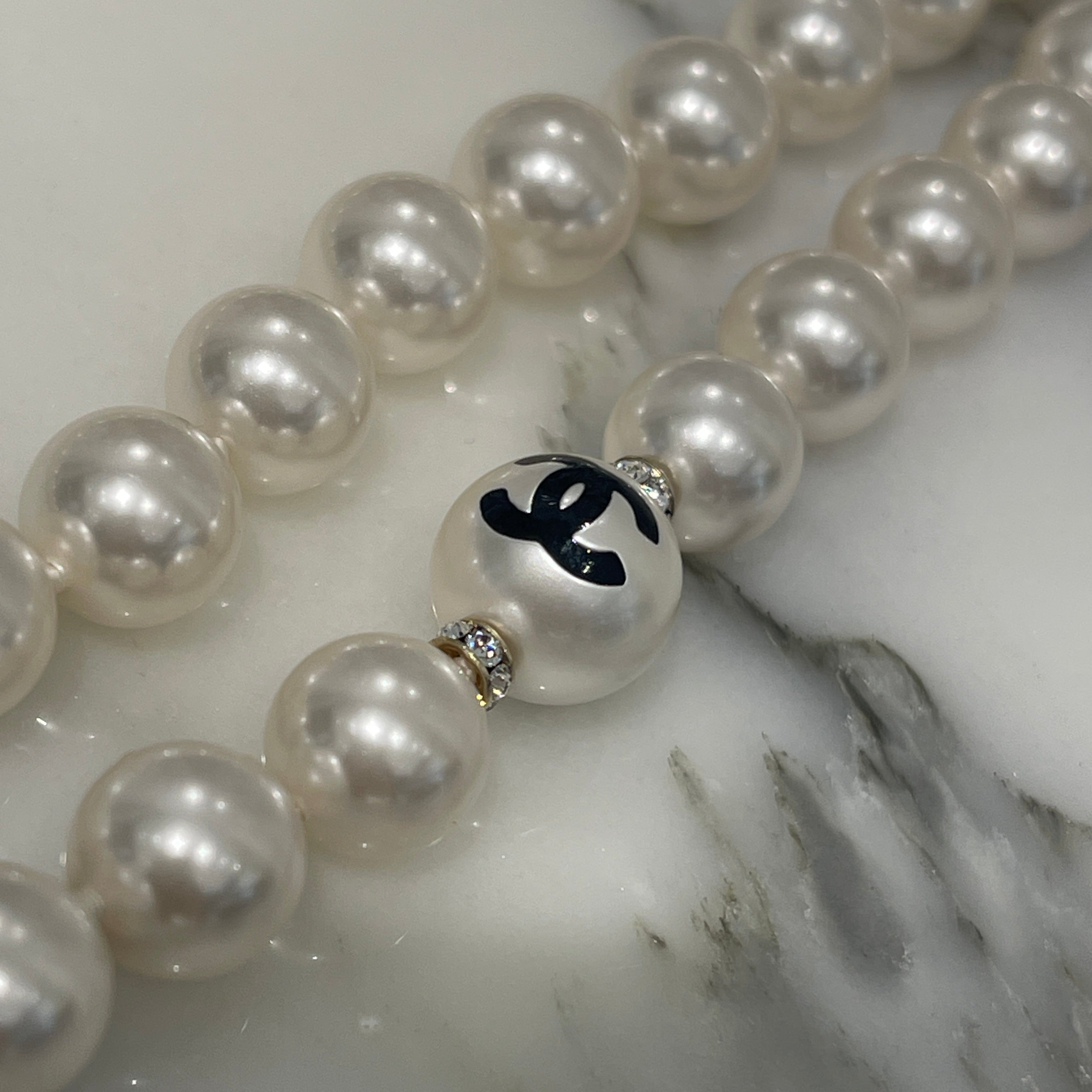 CHANEL CoCo Mark 2 Strand Long Pearl Necklace シャネル ココマーク 2連 ロングパールネックレス