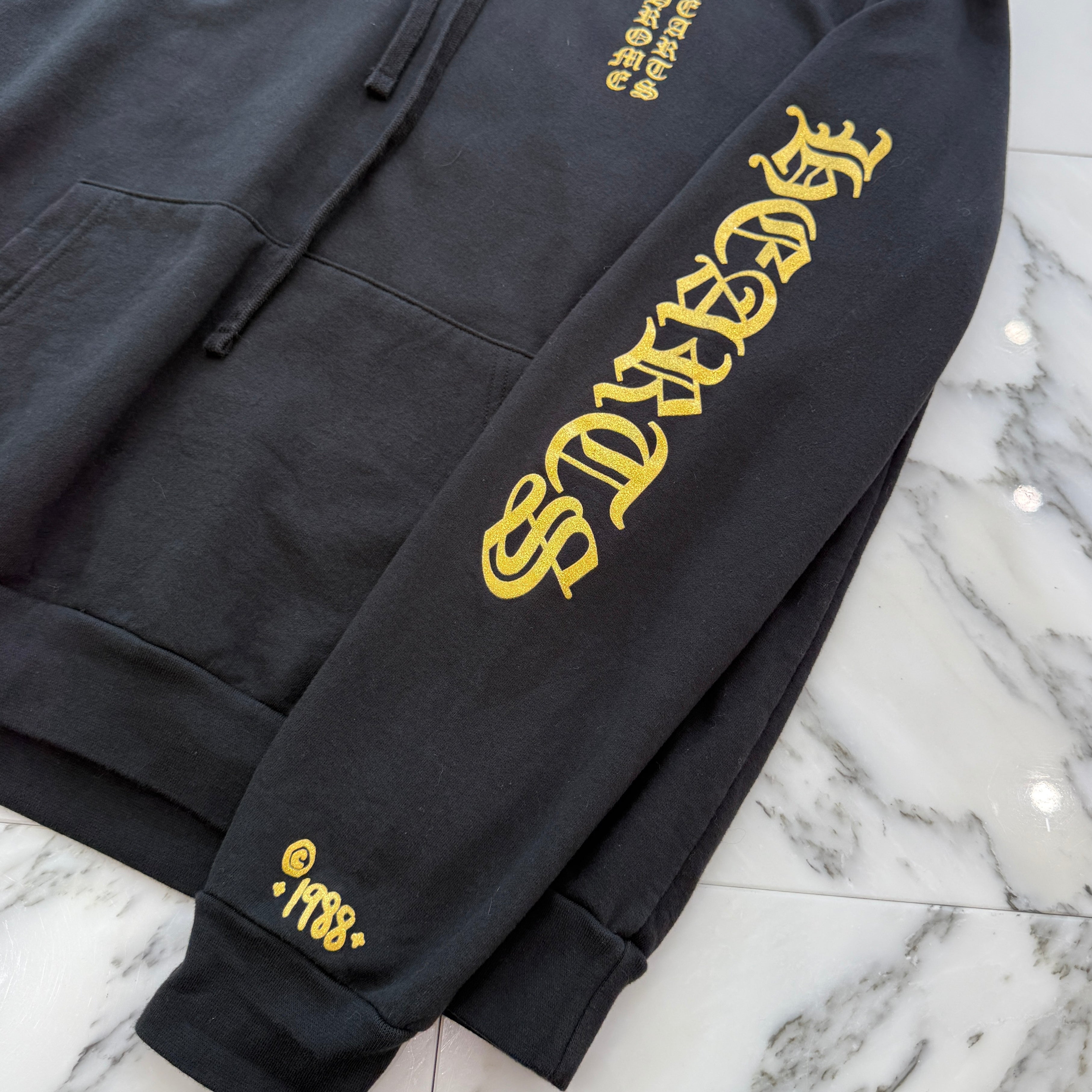 CHROME HEARTS 2024SS Online Limited Vertical Logo Gold Glitter Hoodie Size L クロムハーツ オンライン限定 ヴァーティカルロゴ ゴールドグリッターフーディ サイズL