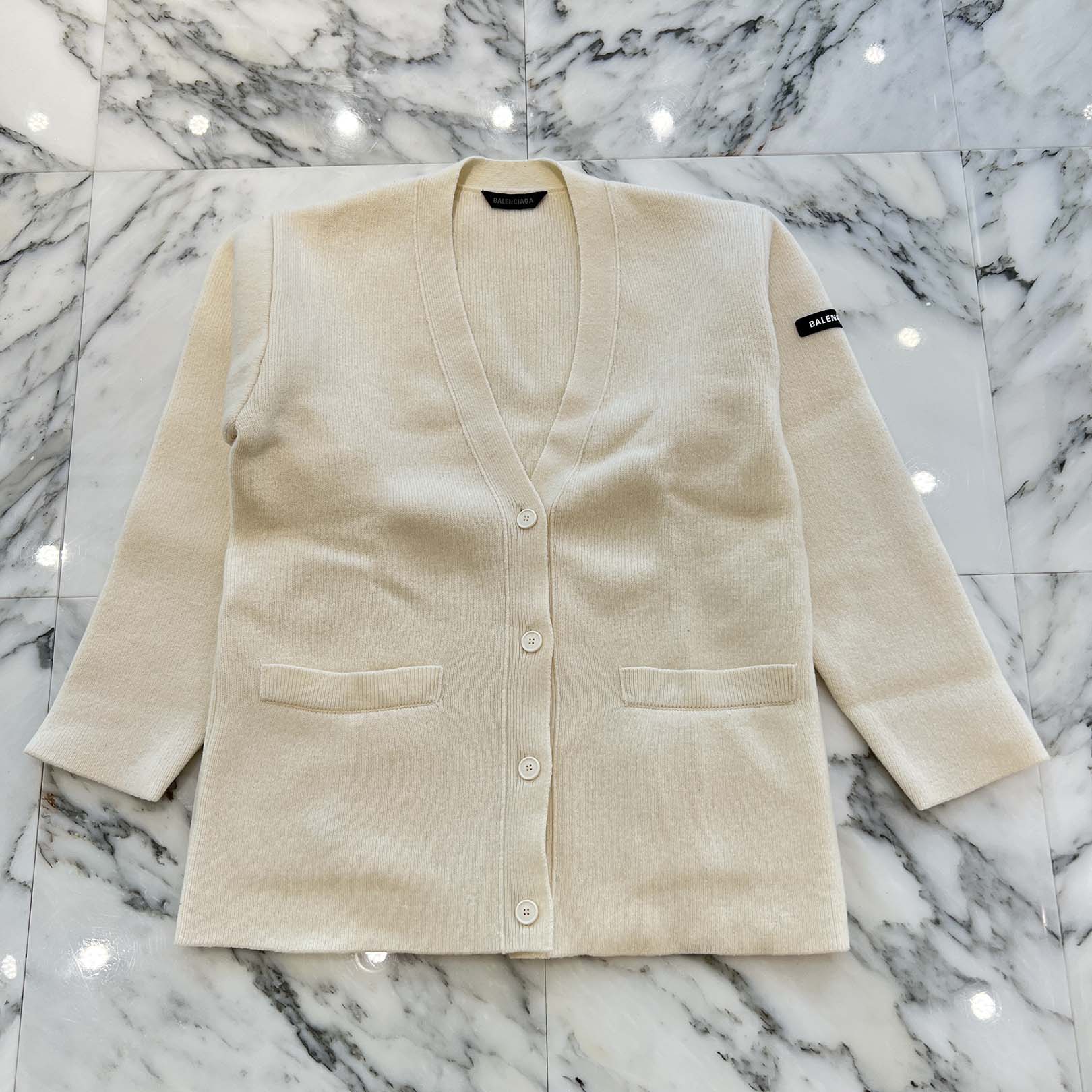 BALENCIAGA 2023AW Logo Patch Wool Knit Cardigan 771671 T1675 Size 1 バレンシアガ ロゴパッチ ウール ニットカーディガン サイズ1