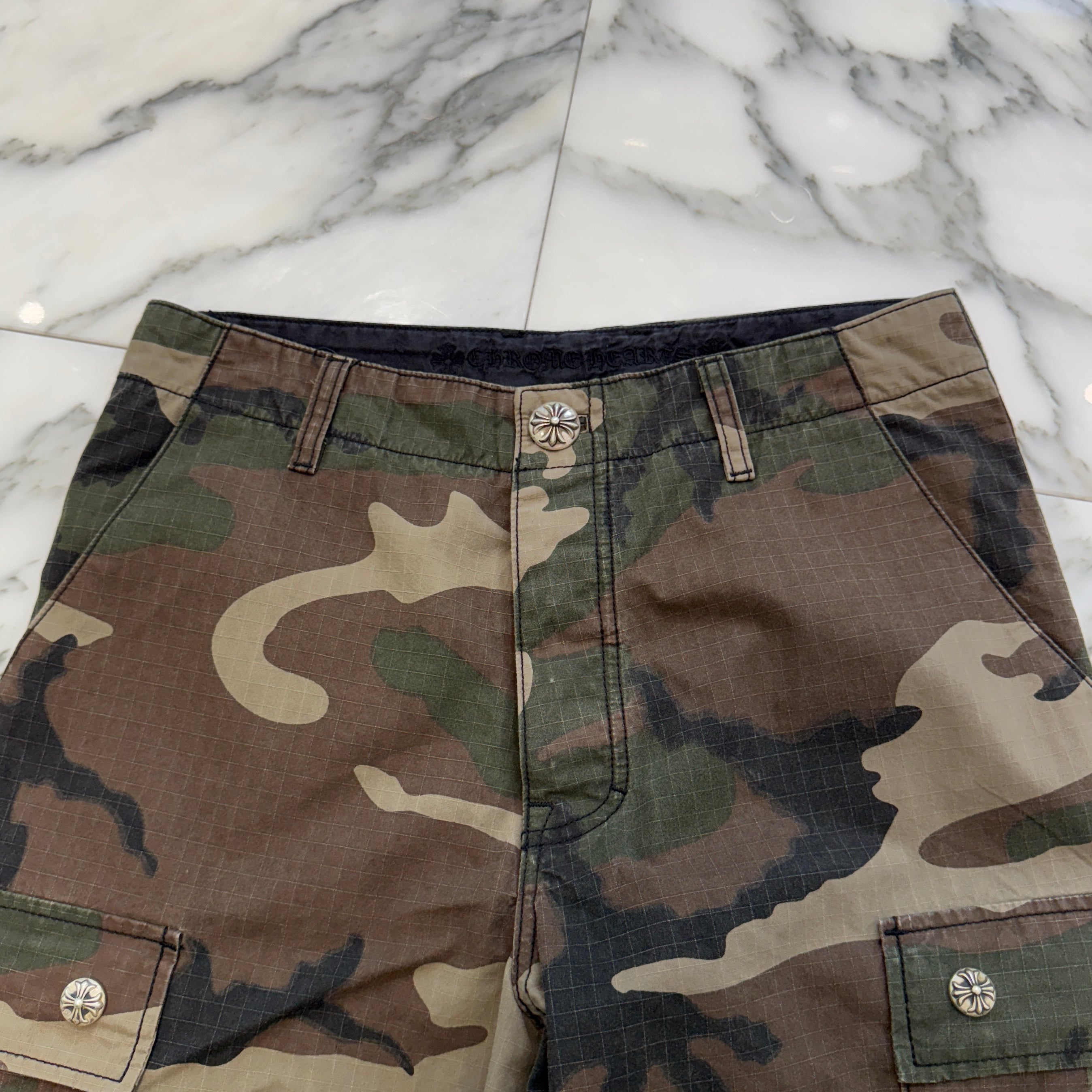 CHROME HEARTS Cross Ball Button Camo Cargo Pants Size 30 クロムハーツ クロスボールボタン カモ カーゴパンツ サイズ30