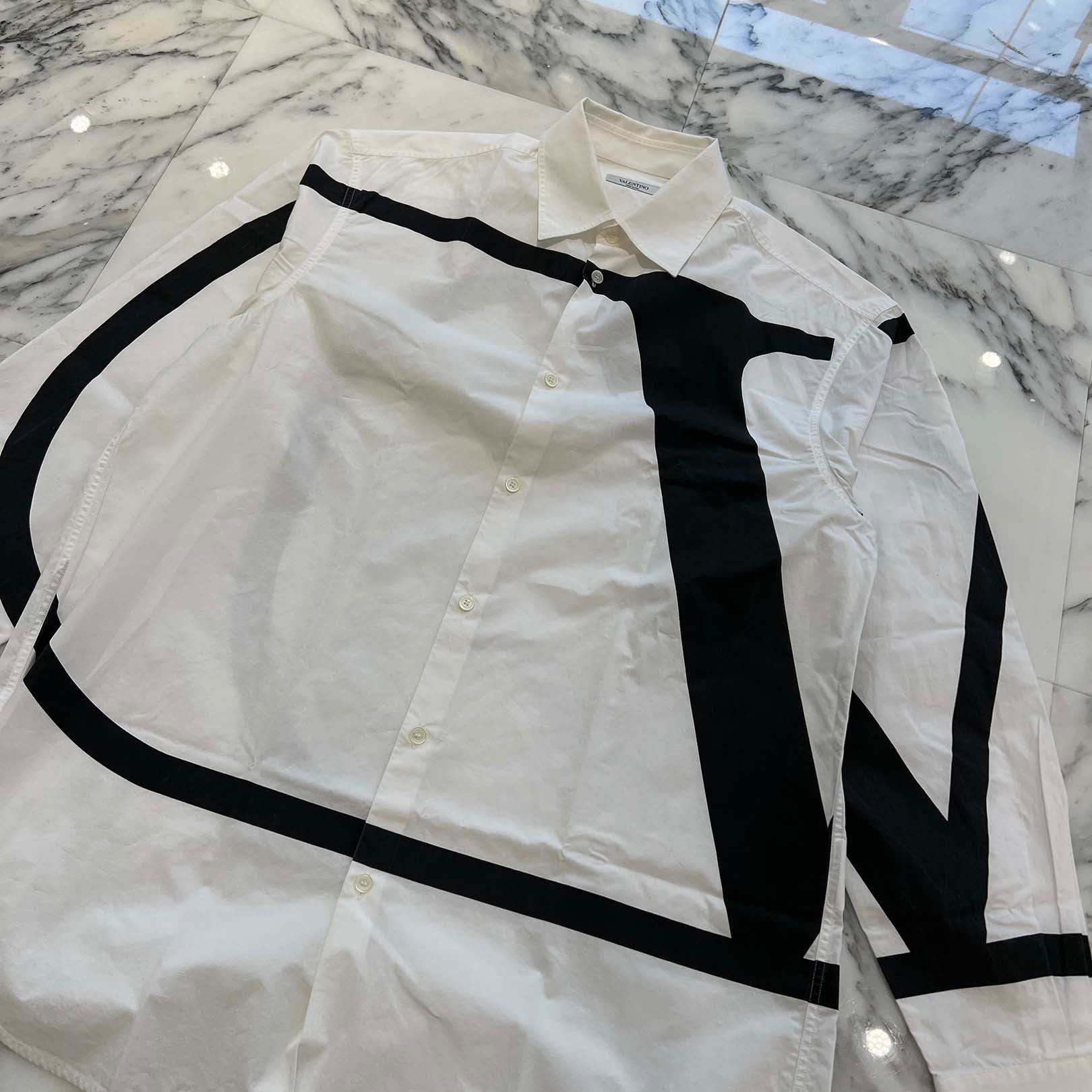 VALENTINO 2021AW V Logo Big Print Long Sleeve Shirt WV3ABA957KJ Size 38 ヴァレンティノ Vロゴ ビッグプリント ロングスリーブシャツ サイズ38