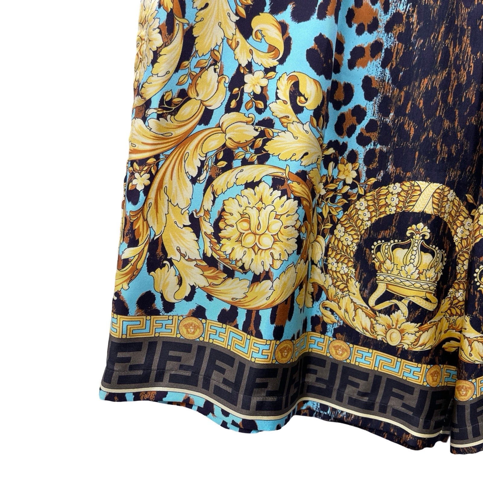 FENDI × VERSACE 2022SS FENDACE Leopard Silk Shorts 1004845-1A03724 Size 54