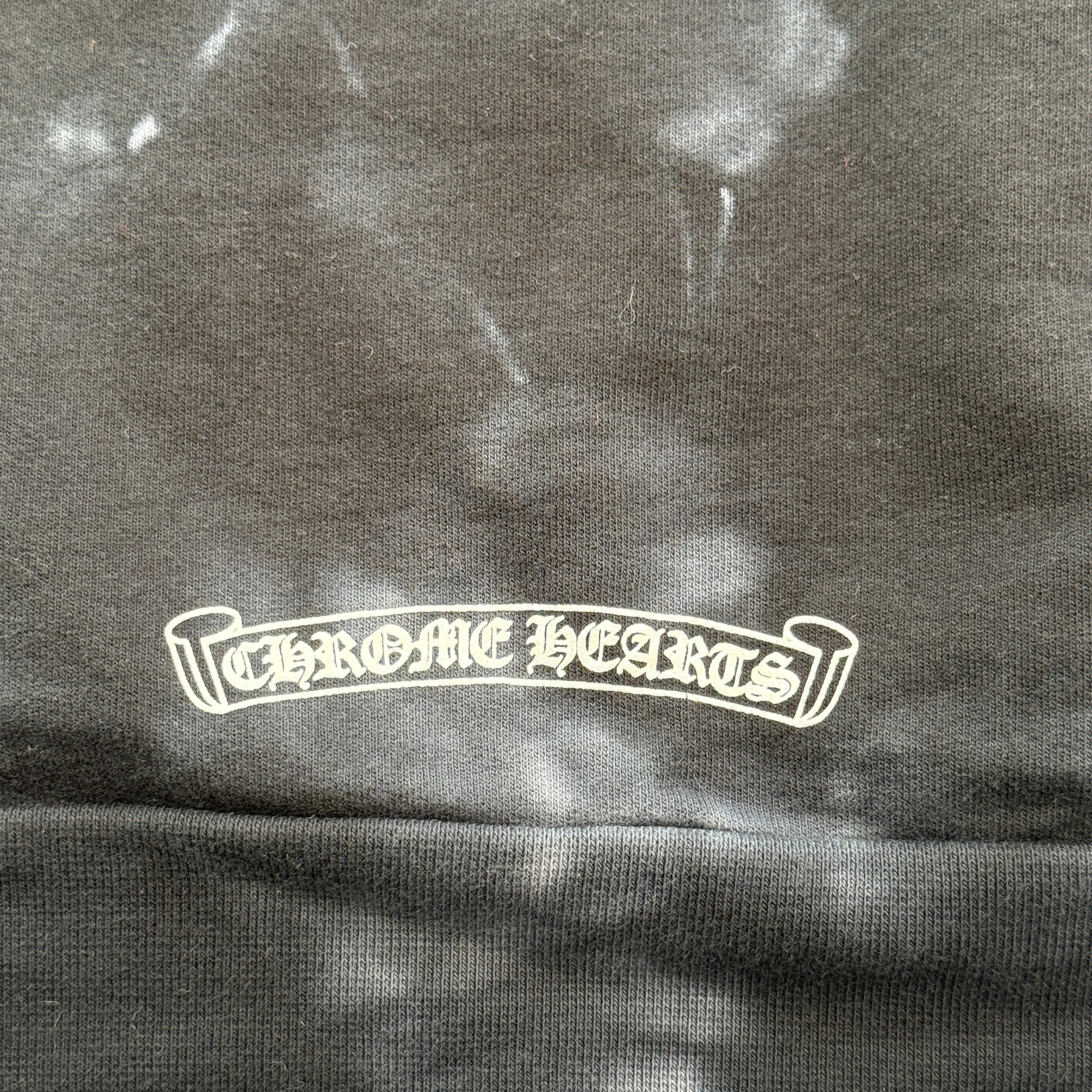 CHROME HEARTS Vertical Logo Horseshoe Tie Dye Pullover Hoodie Size XL クロムハーツ ヴァーティカルロゴ ホースシュー タイダイ プルオーバーフーディー サイズXL