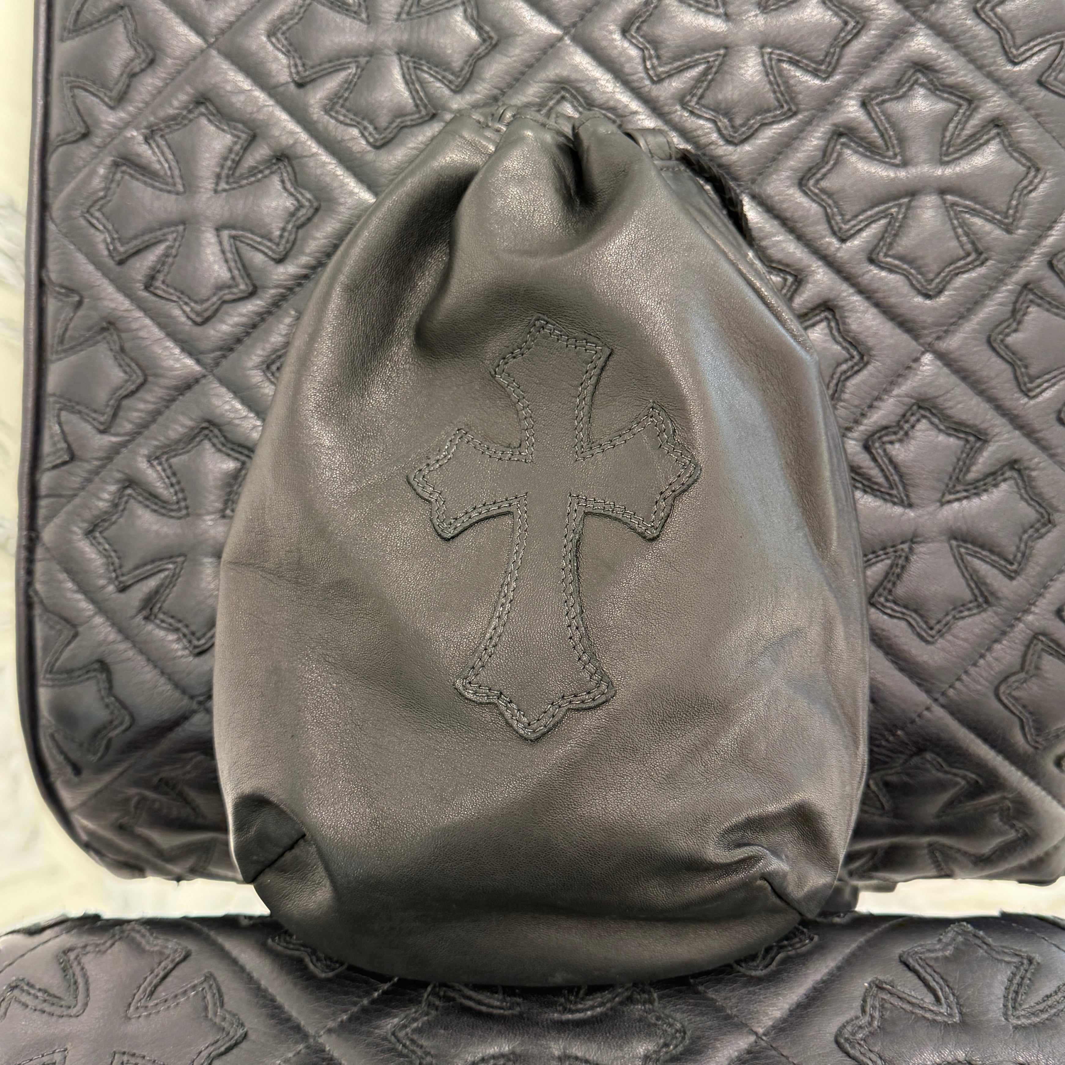 CHROME HEARTS Leather Cross Patch Drawstring Sack Leather Bag クロムハーツ レザークロスパッチ ドローストリング サックレザーバッグ 巾着