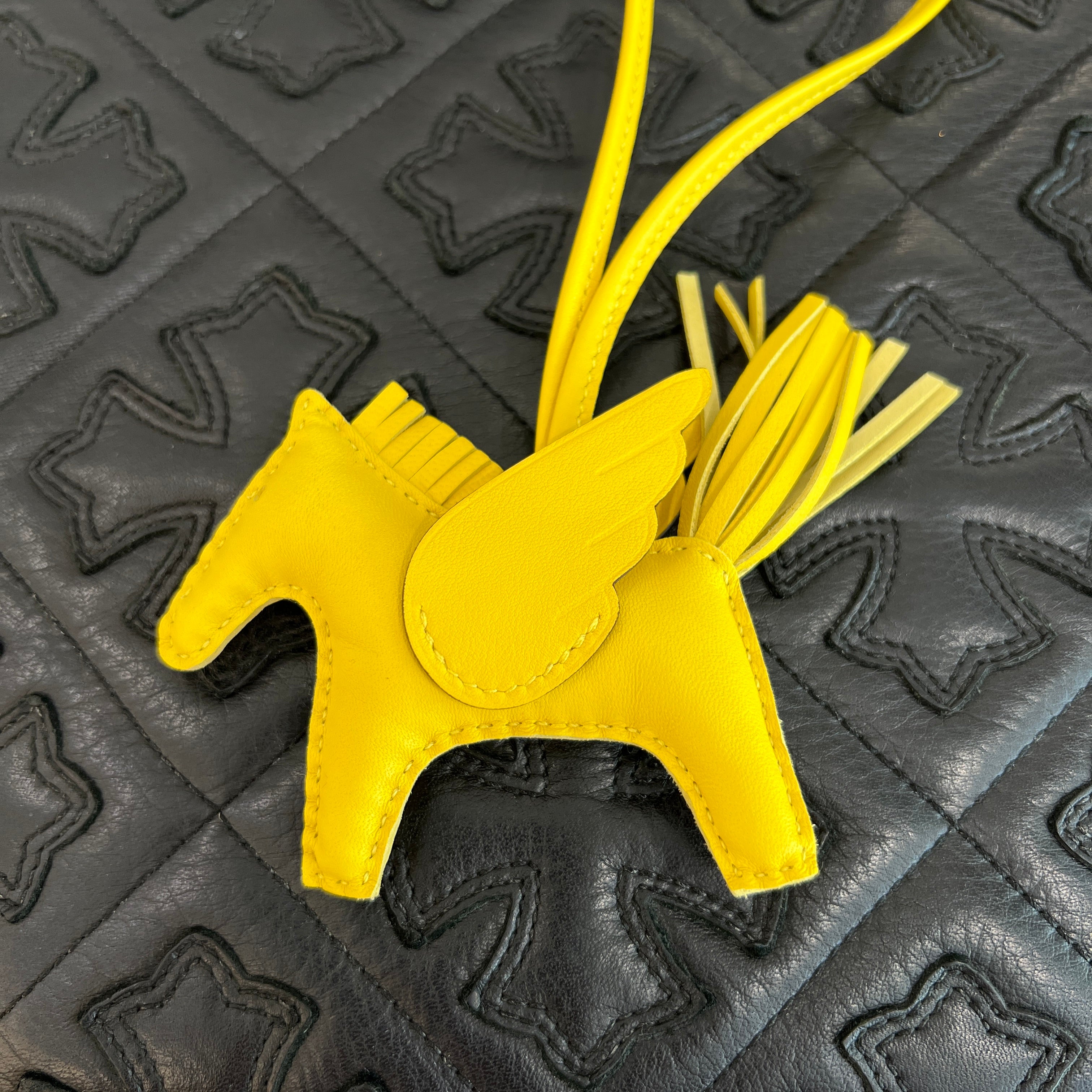 HERMES Rodeo Pegasus PM Charm K刻印 エルメス ロデオ ペガサス PM チャーム