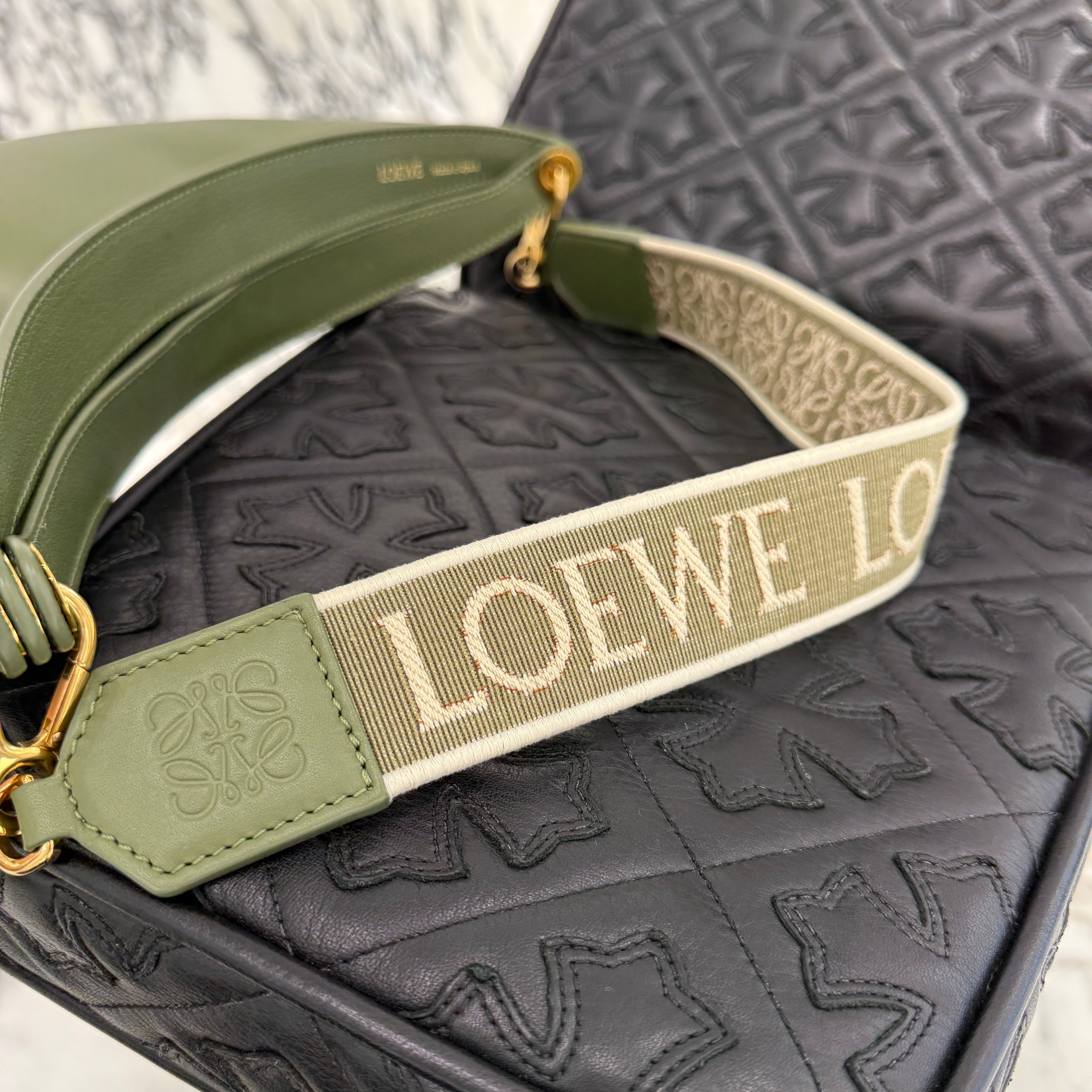 LOEWE 2024SS Luna Logo Detail Leather Shoulder Bag A923PM1X01 ロエベ ルナ レザー ショルダーバッグ