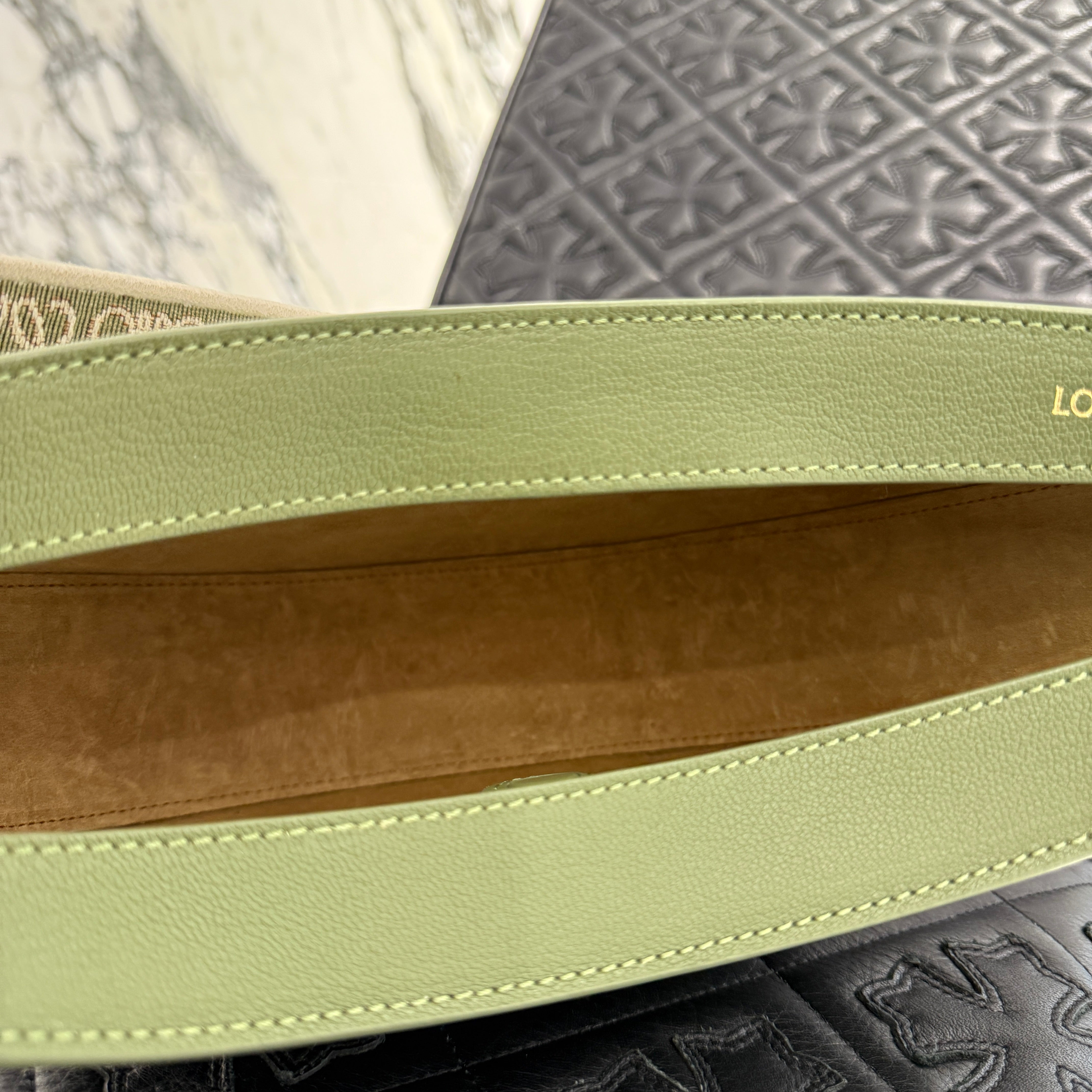 LOEWE 2024SS Luna Logo Detail Leather Shoulder Bag A923PM1X01 ロエベ ルナ レザー ショルダーバッグ