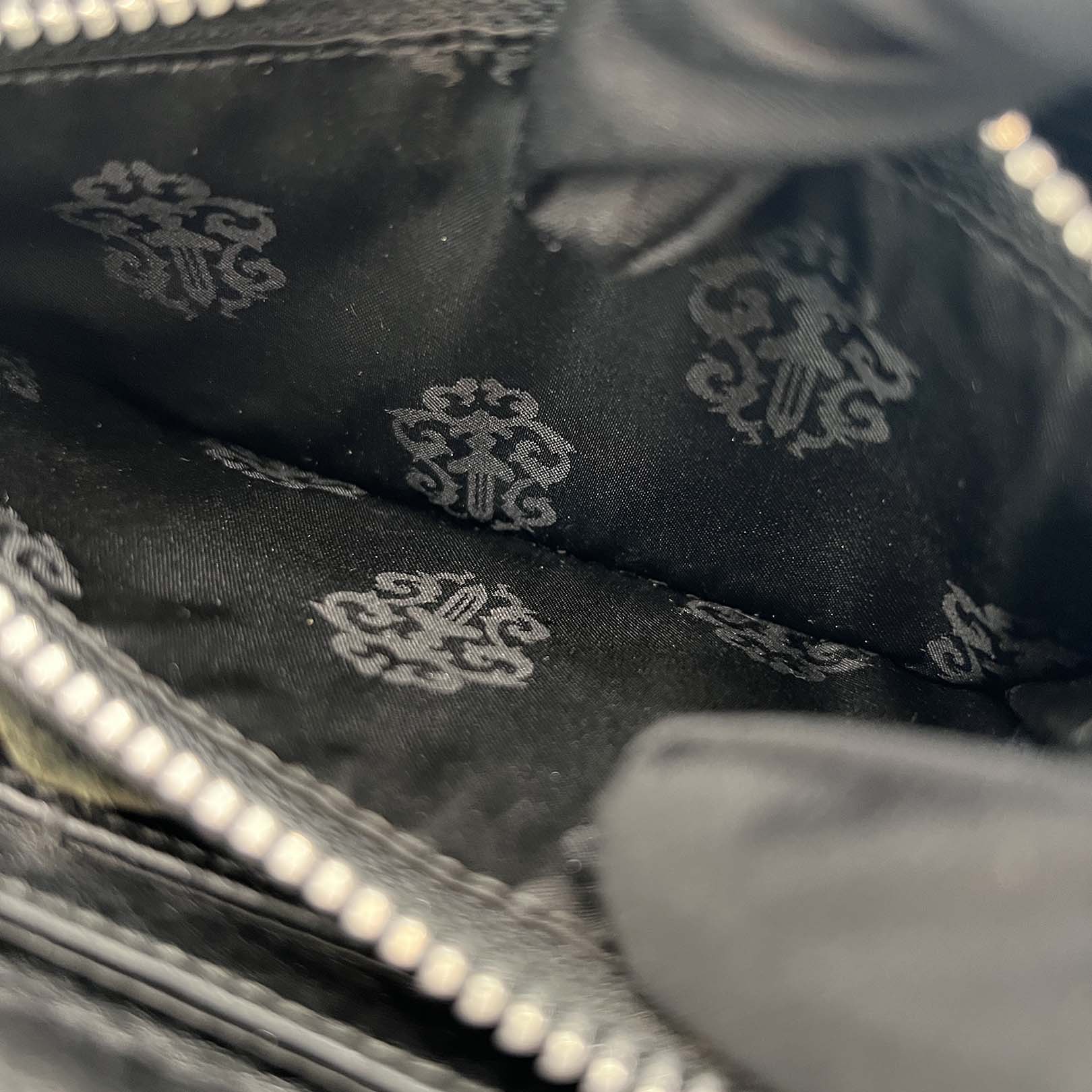 CHROME HEARTS Cemetery Cross Leather Patch Quilting Leather Wallet クロムハーツ セメタリークロス レザーパッチ キルティングレザー ウォレット