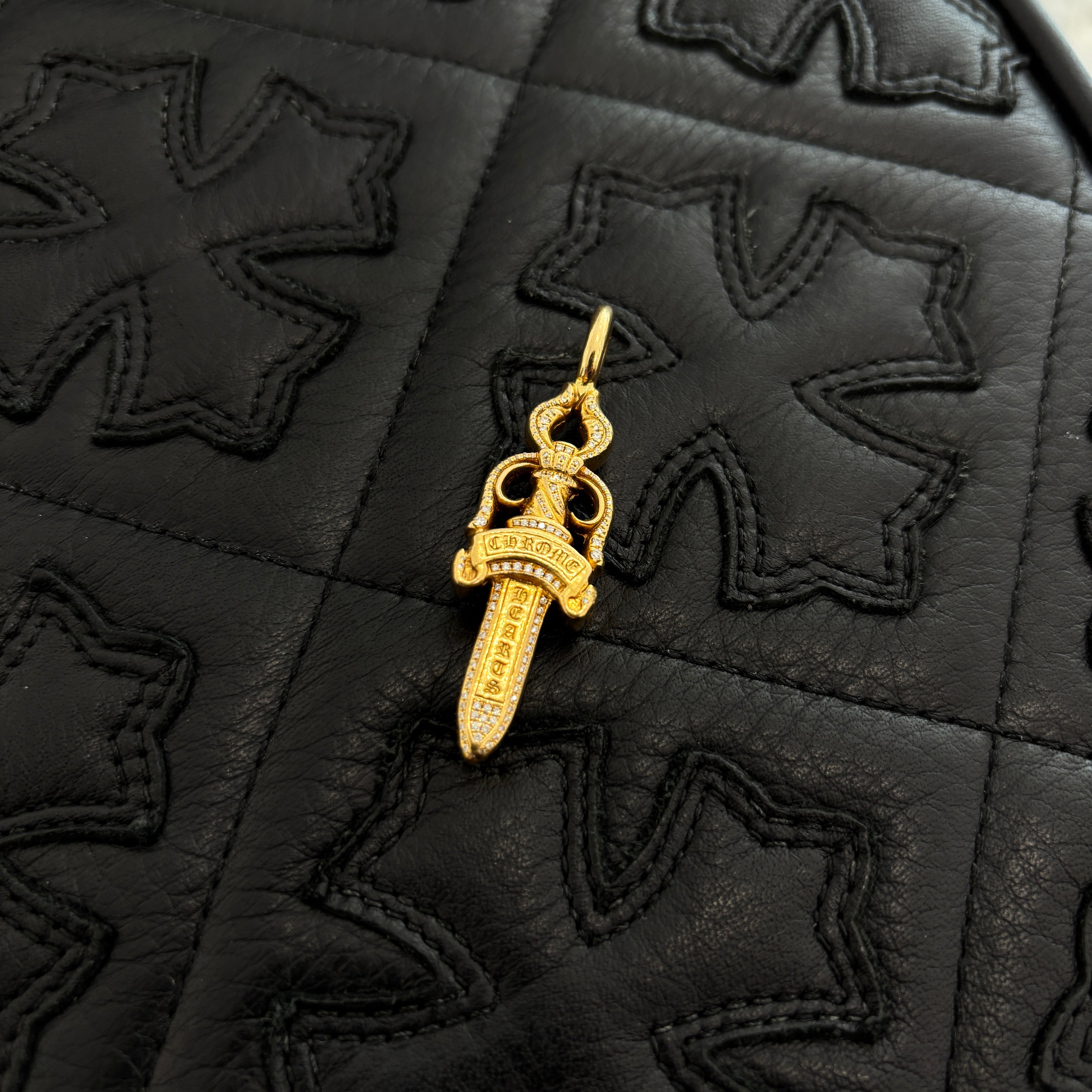 CHROME HEARTS 22K Double Dagger Pave Diamond Pendant Top クロムハーツ 22K ダブルダガー パヴェダイヤモンド ペンダントトップ