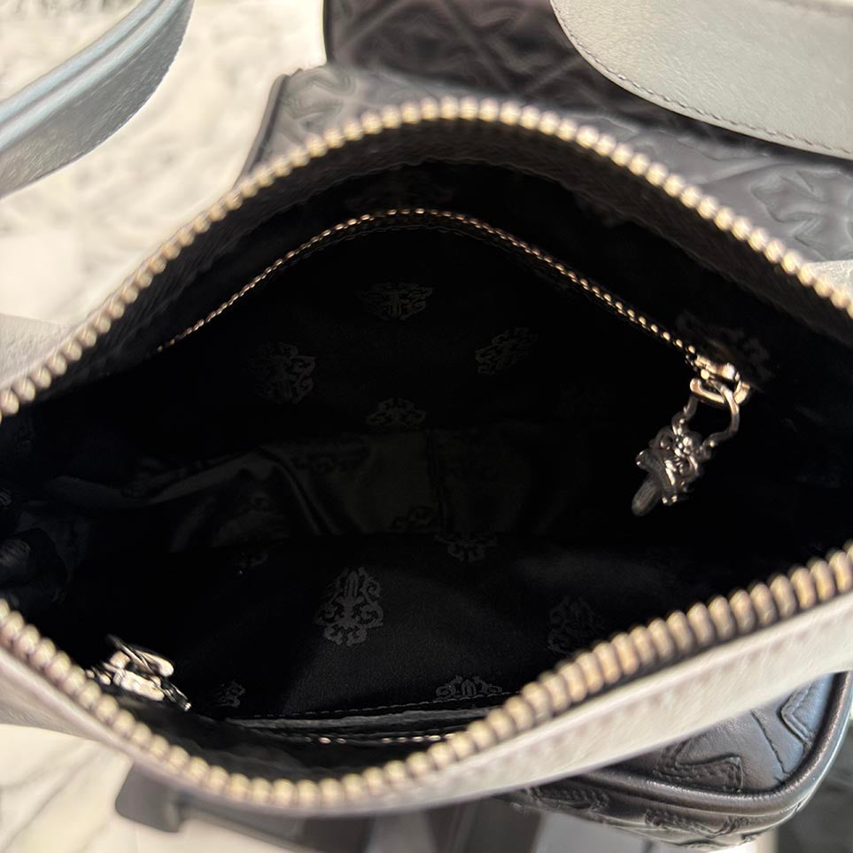 CHROME HEARTS CHICKEN NUGGET Small Leather Shoulder Bag クロムハーツ チキンナゲット スモールレザー ショルダーバッグ