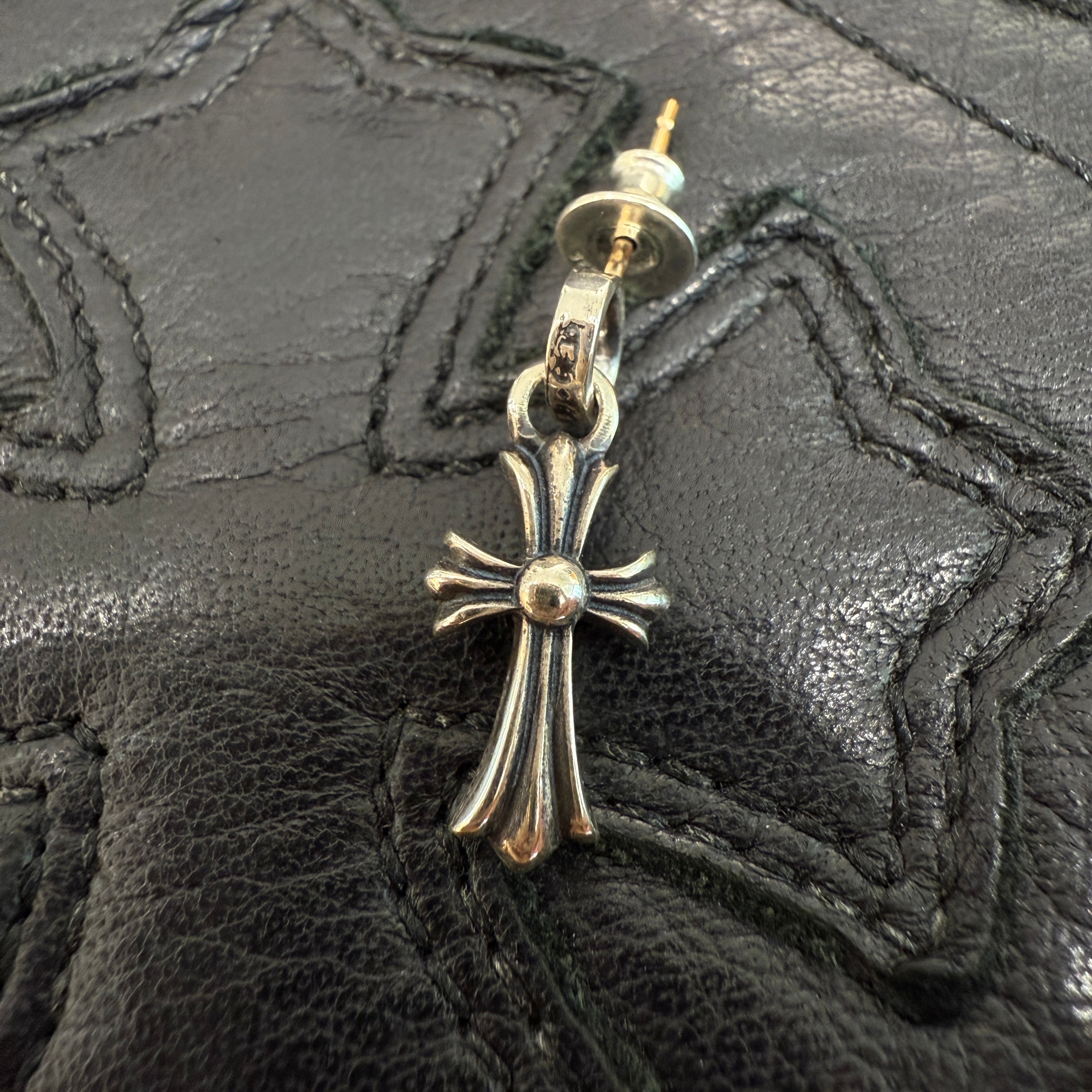 CHROME HEARTS BABY FAT CROSS Earring クロムハーツ ベイビーファットクロス ピアス