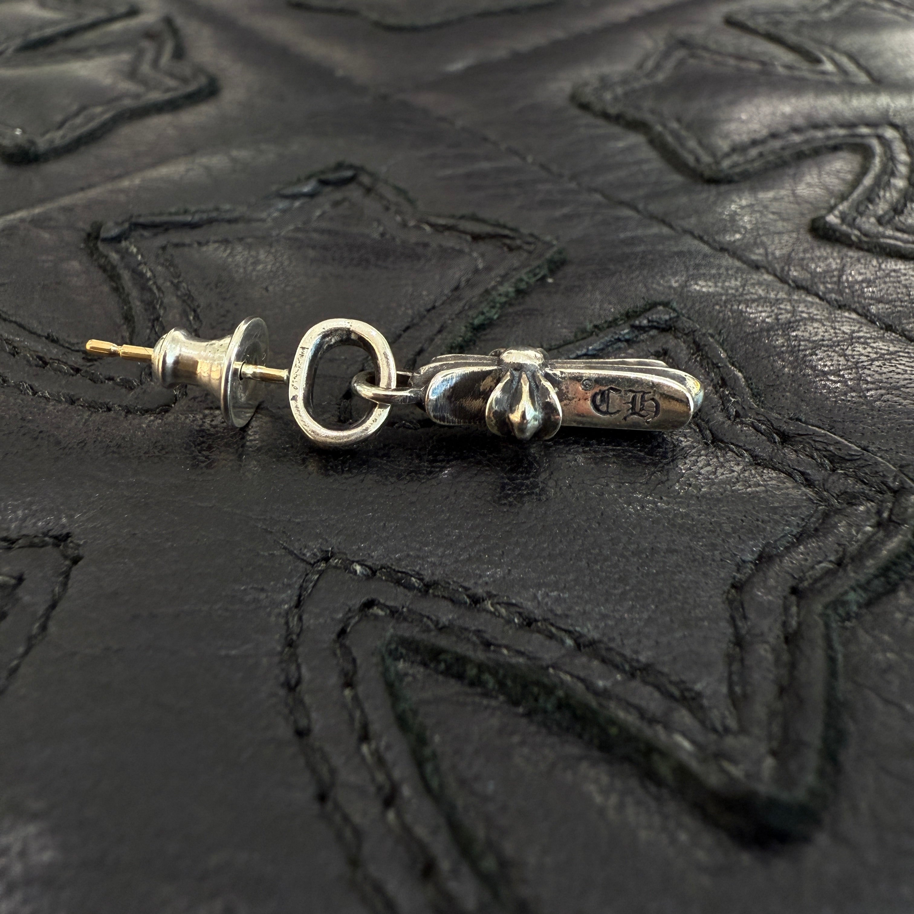 CHROME HEARTS BABY FAT CROSS Earring クロムハーツ ベイビーファットクロス ピアス