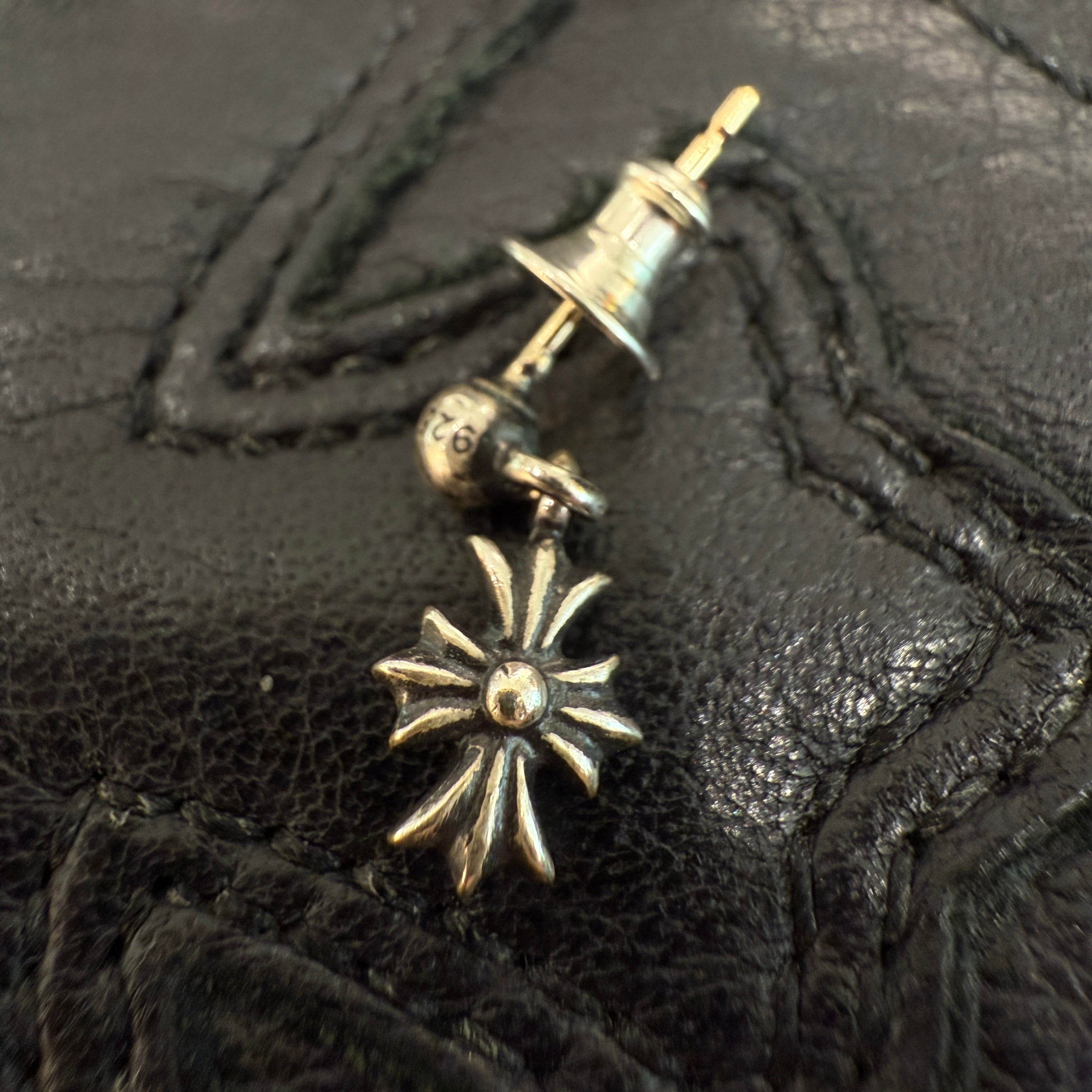 CHROME HEARTS Tiny E CH Cross Earring クロムハーツ タイニーE CHクロス ピアス