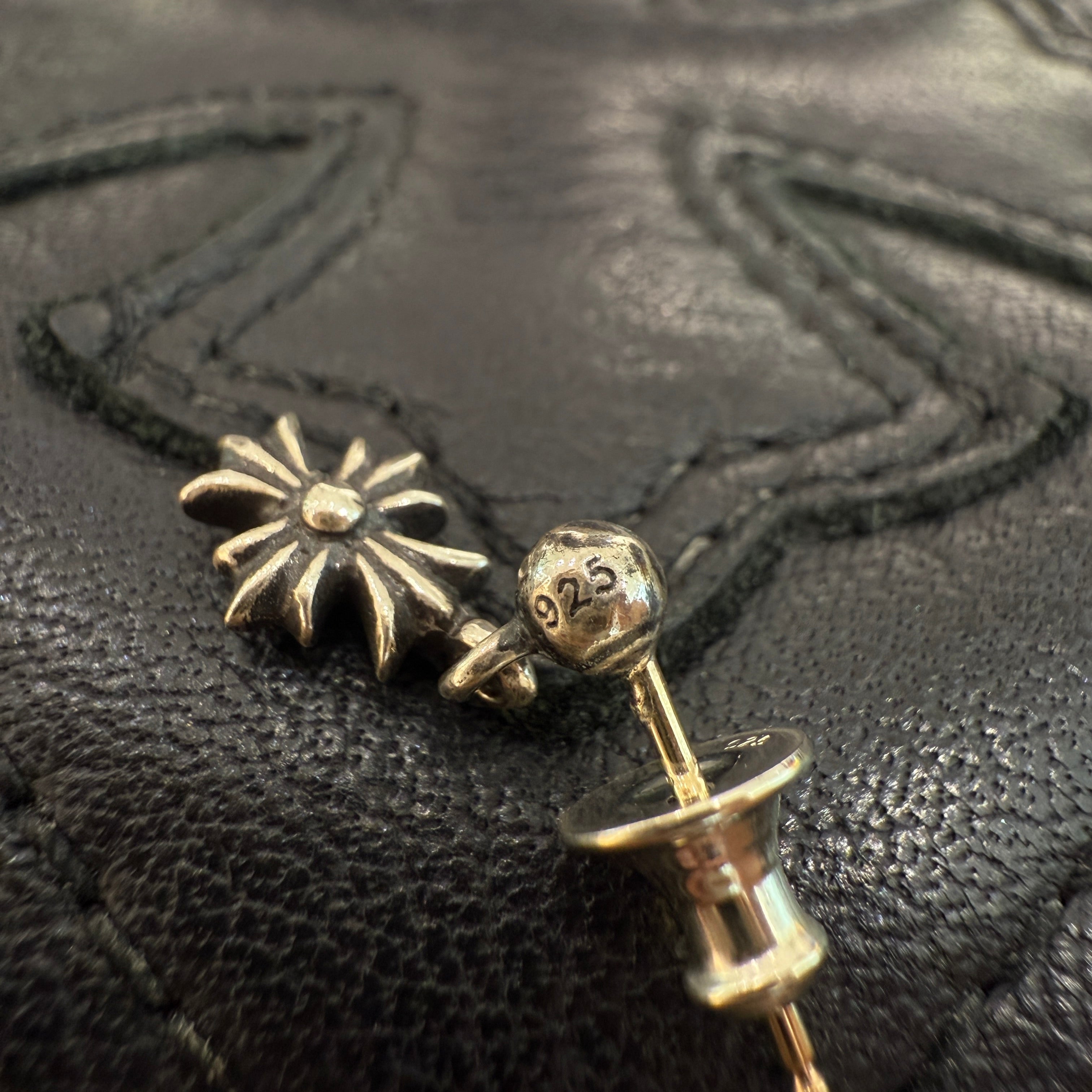 CHROME HEARTS Tiny E CH Cross Earring クロムハーツ タイニーE CHクロス ピアス