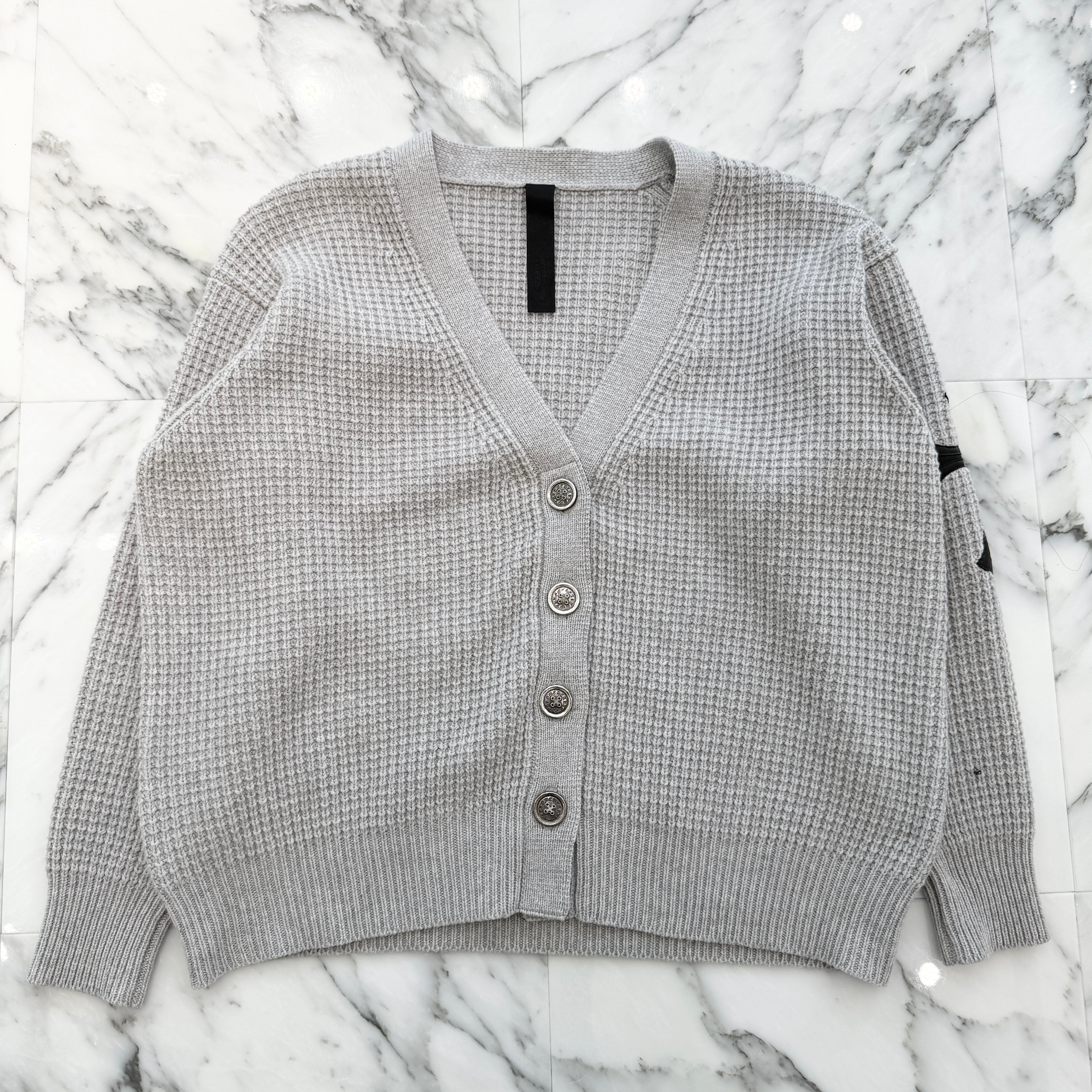 CHROME HEARTS Y NOT Large Cross Leather Patch Cashmere Knit Cardigan Size S クロムハーツ ワイノット ラージクロス レザーパッチ カシミヤ ニットカーディガン サイズS