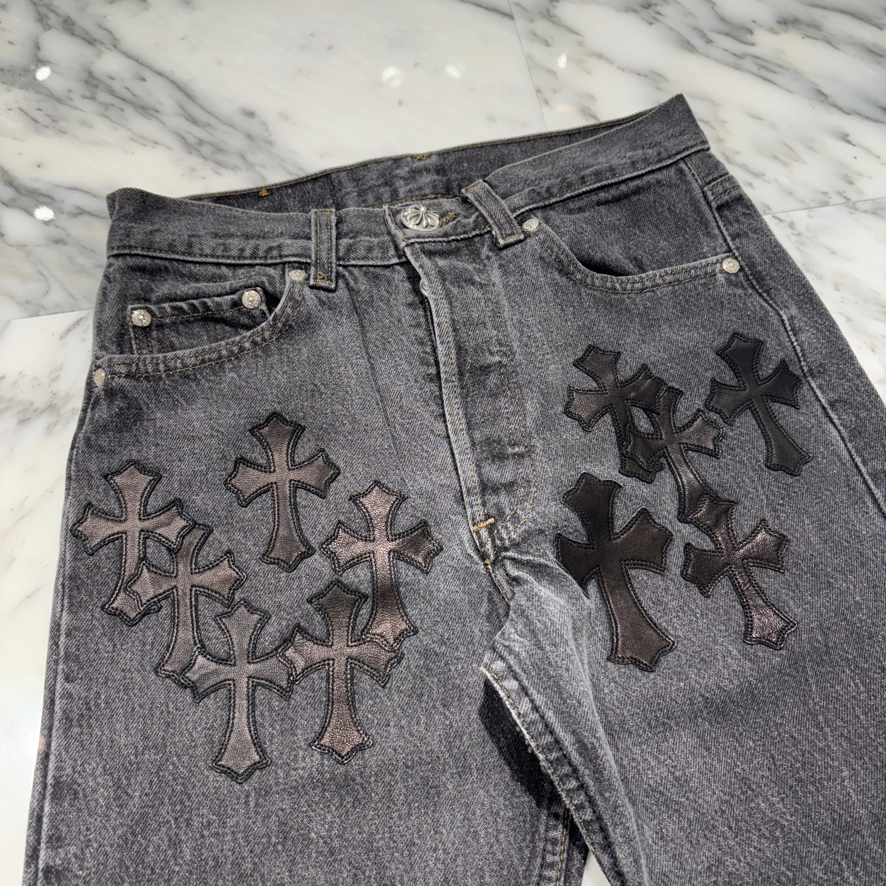 CHROME HEARTS × Levi's 501 VNTG Cross Leather Patch Jeans Size 27 クロムハーツ × リーバイス 501 ヴィンテージ クロスレザーパッチ ジーンズ デニムパンツ サイズ27