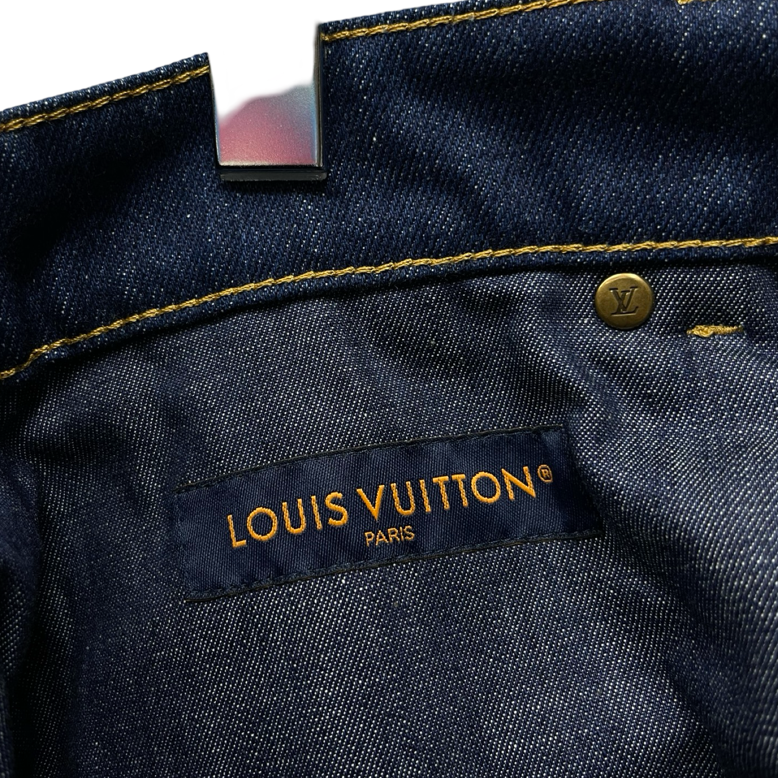 LOUIS VUITTON 2024SS Embroidered Signature Denim Shorts 1AFIAM Size 36