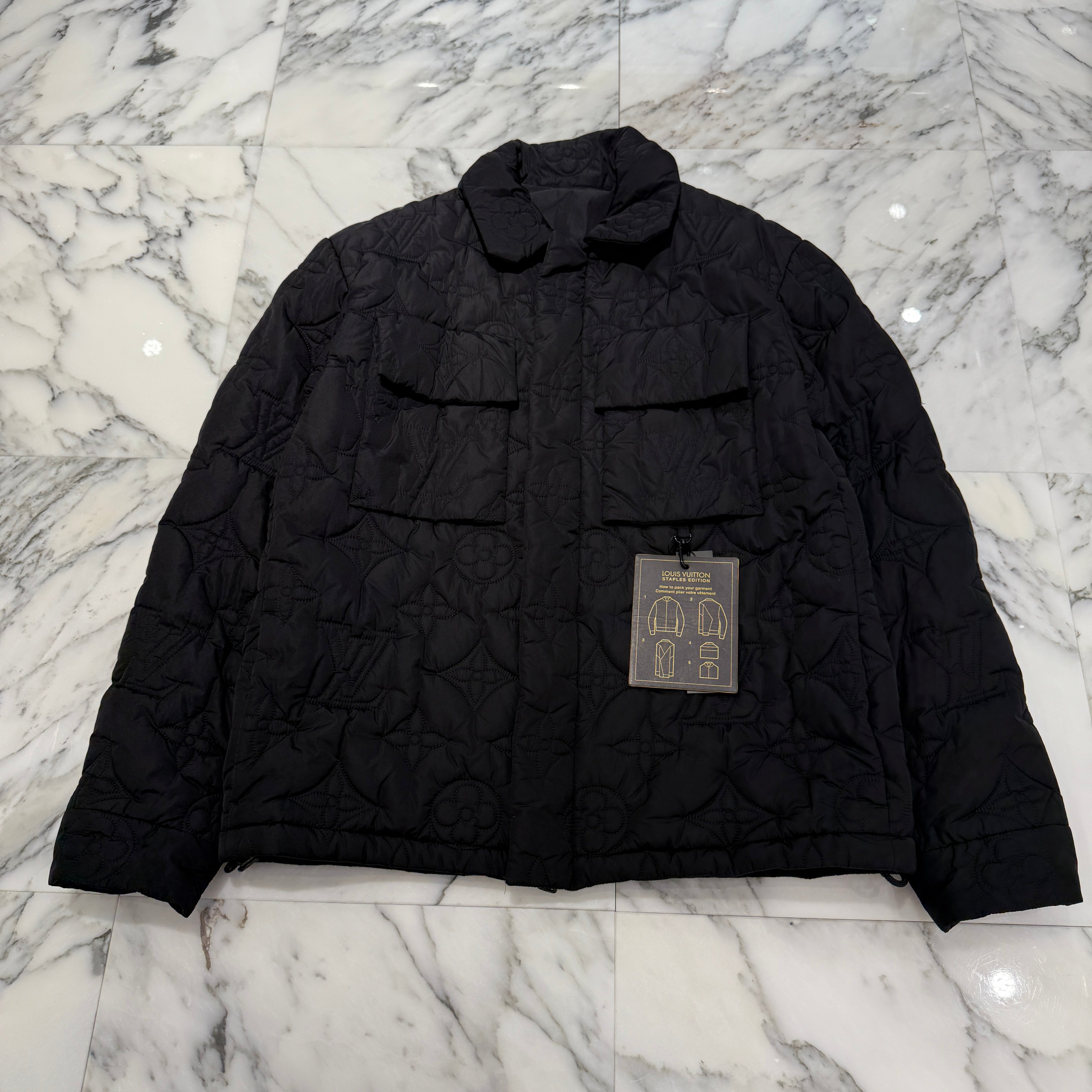 LOUIS VUITTON 2023AW Monogram Padded Light Blouson 1A5VAN Size 46 ルイヴィトン モノグラムパデッド ライトブルゾン サイズ46
