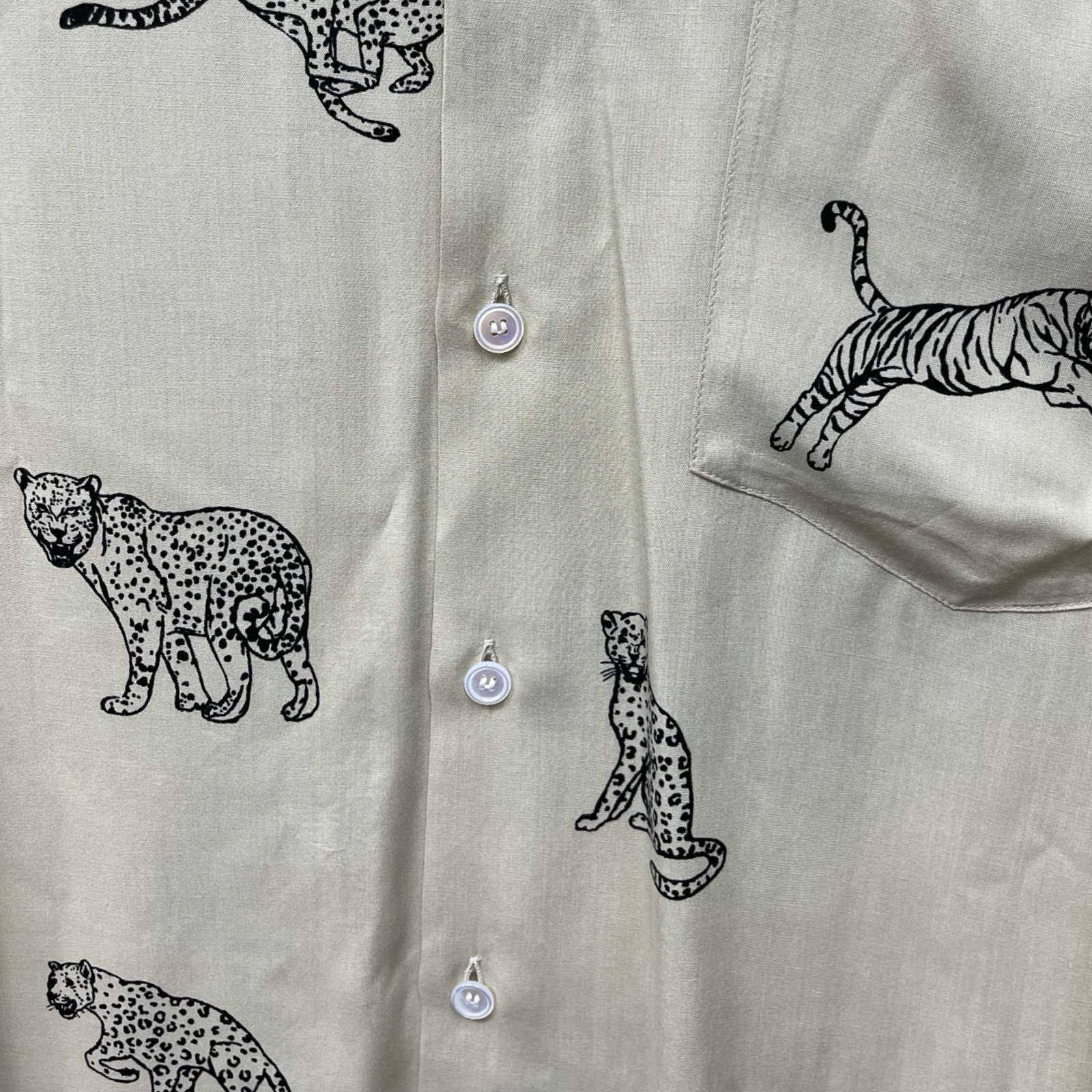 CELINE 2022SS Hawaiian Rayon Shirt 2C730362Q Size 37