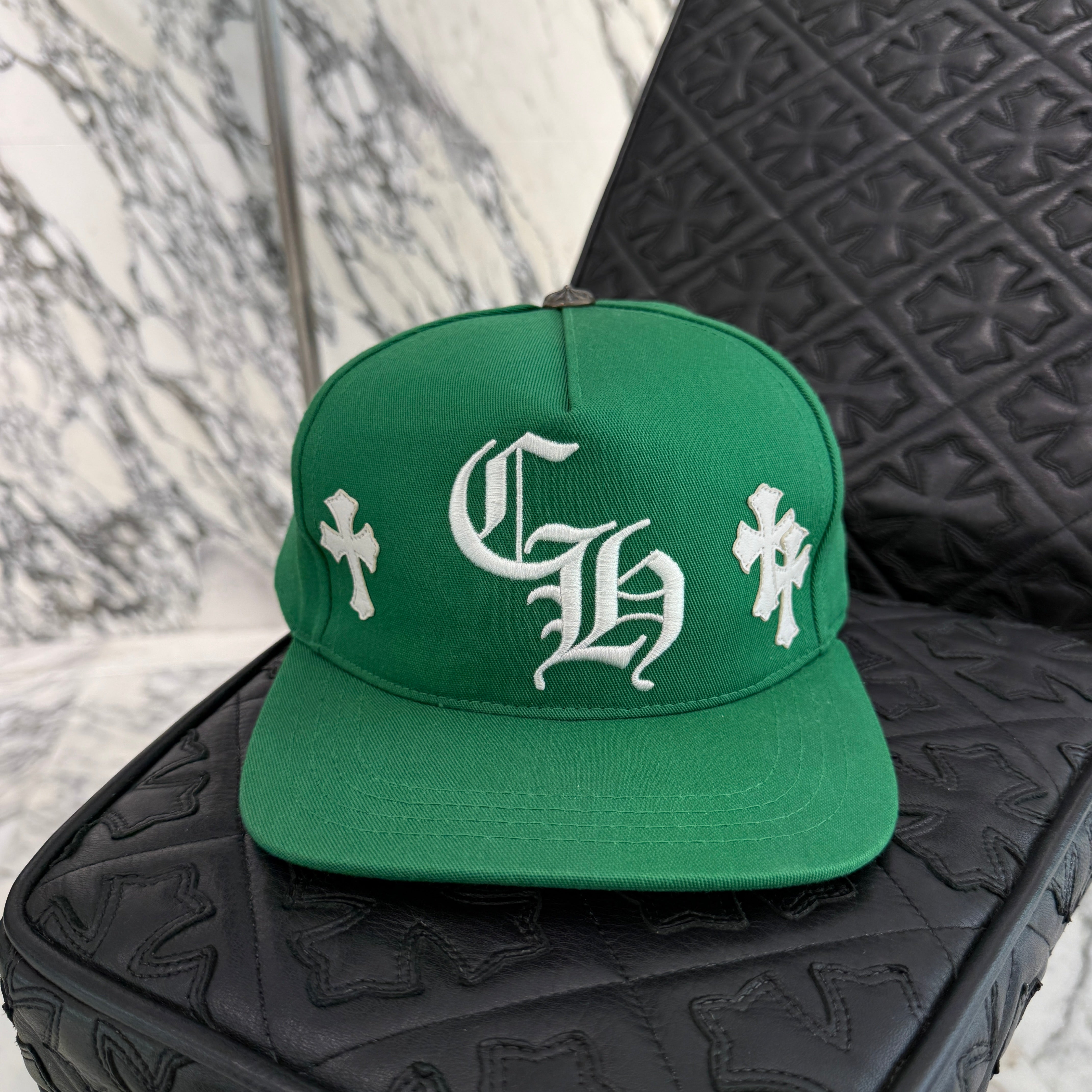 CHROME HEARTS Cemetery Cross Patch Trucker Cap ONE SIZE（53