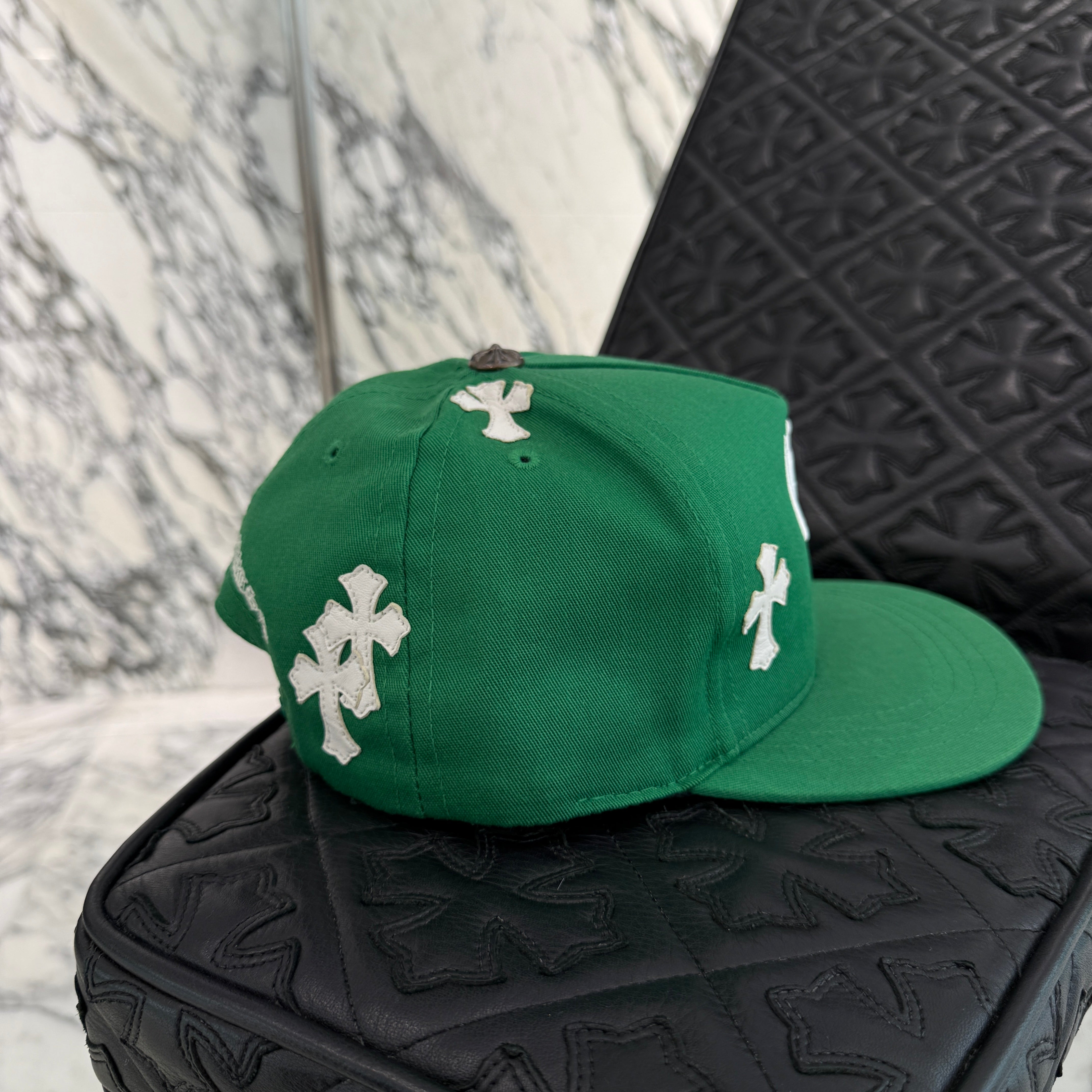 CHROME HEARTS Cemetery Cross Patch Trucker Cap ONE SIZE（53-60） クロムハーツ セメタリークロスパッチ トラッカーキャップ ONE SIZE（53-60）