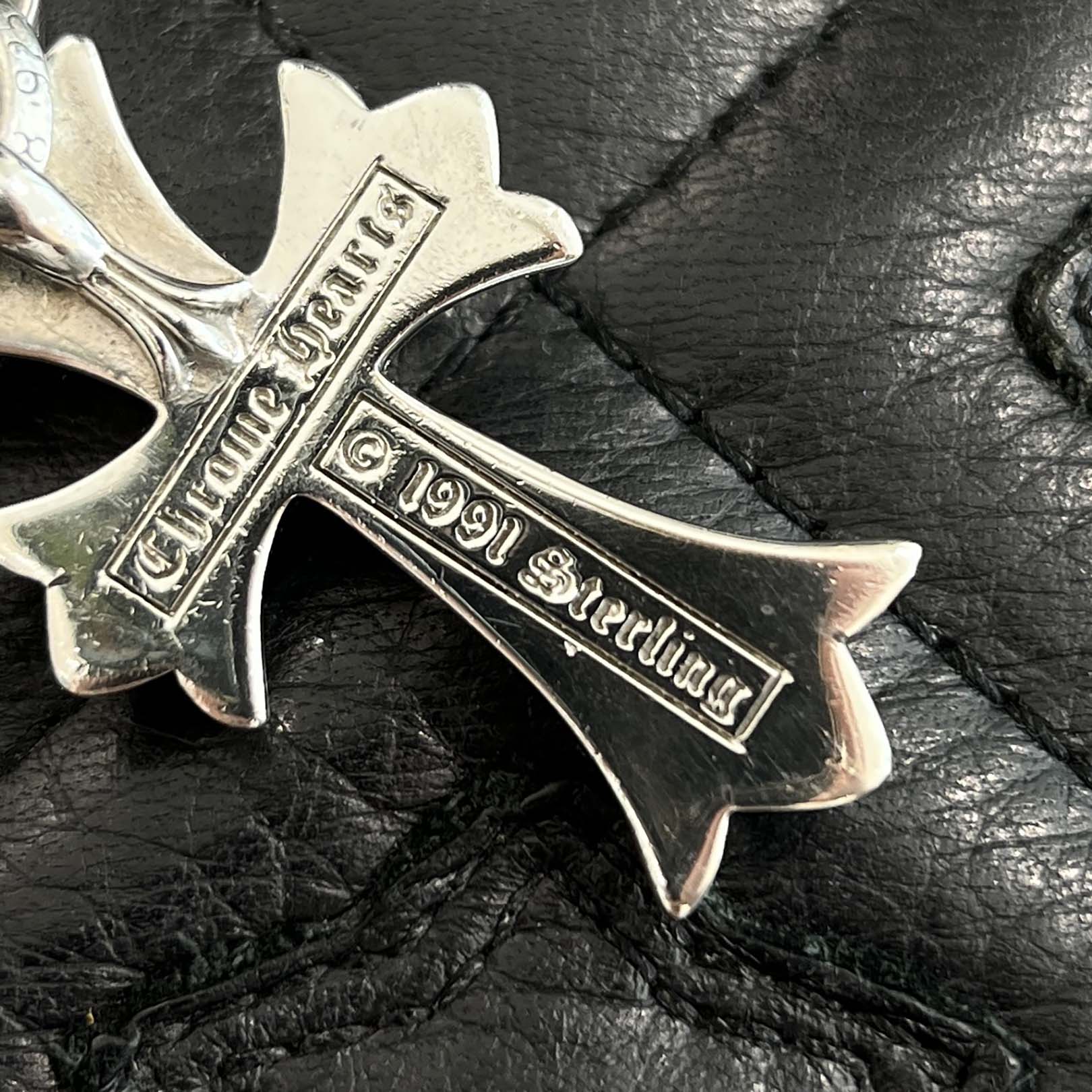 CHROME HEARTS Small CH Cross Pendant With Bail クロムハーツ スモール CHクロス ペンダント ウィズ ベイル シルバー925