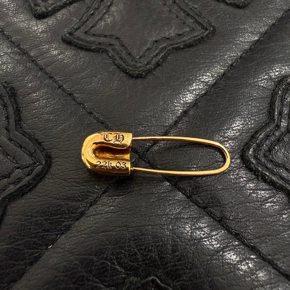 CHROME HEARTS 22K Safety Pin 1 Diamond Earrings クロムハーツ 22K セーフティ ピン 1 ダイヤモンド イヤリング ピアス