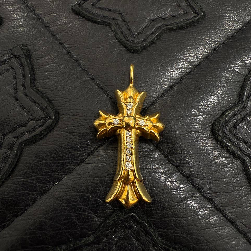 CHROME HEARTS 22K Double CH Cross Charm Pave Diamond Pendant Top クロムハーツ 22K ダブルCHクロス チャーム パヴェダイヤモンド ペンダントトップ