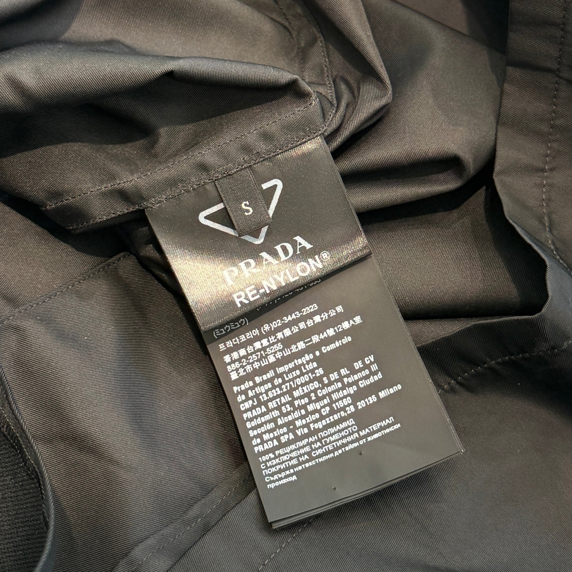 PRADA 2024SS Re-Nylon Triangle Logo Multi Pocket Short Sleeve