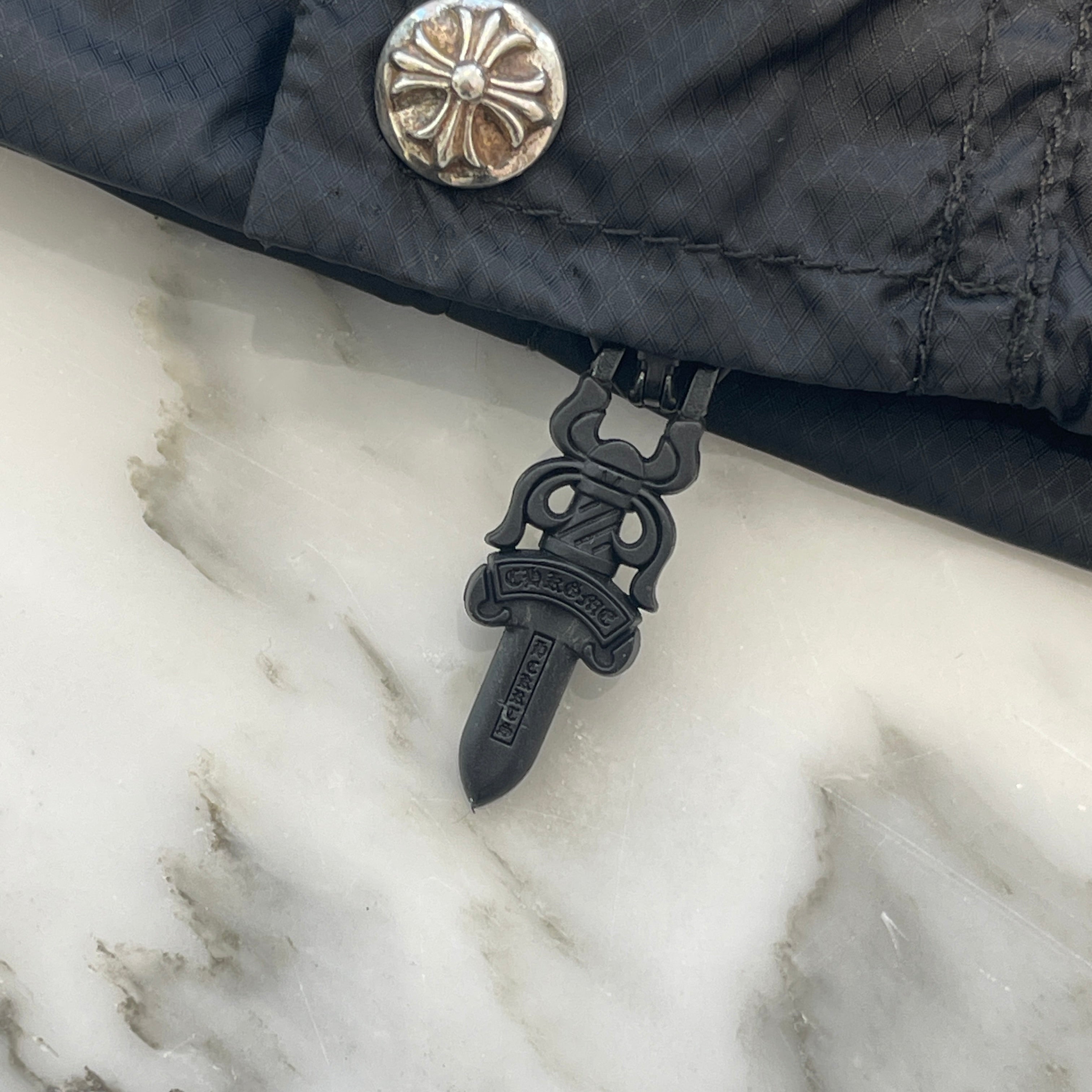 CHROME HEARTS Hooded Leather Cross Patch Nylon Zip Jacket Size L クロムハーツ フーデッド レザークロスパッチ ナイロンジップ ジャケット サイズL