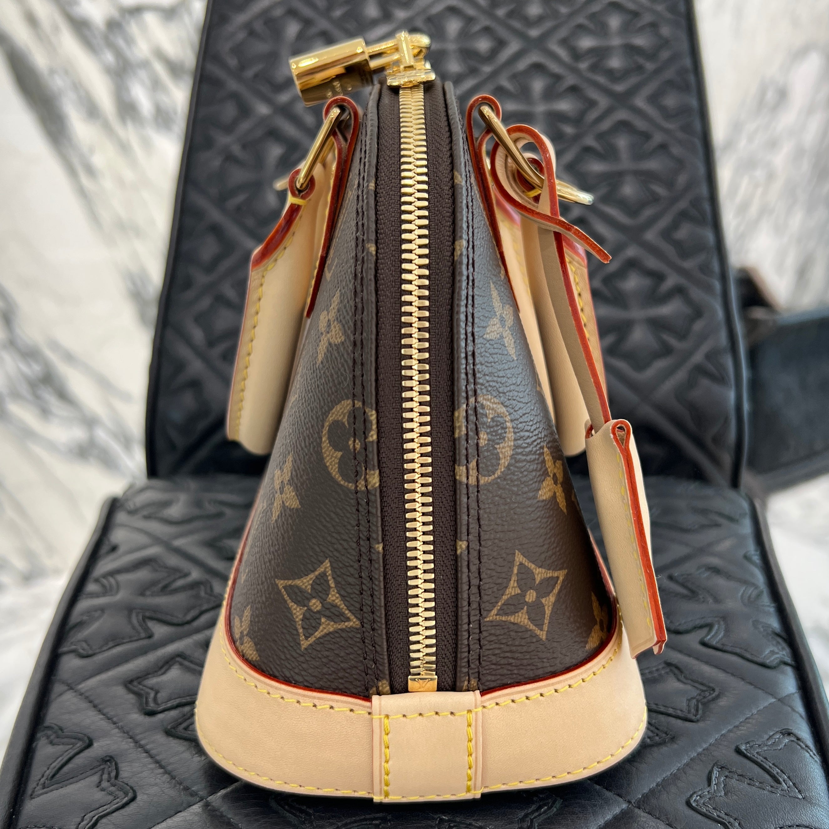 LOUIS VUITTON Alma BB Monogram 2 Way Bag M46990 ルイヴィトン アルマBB モノグラム 2WAY バッグ