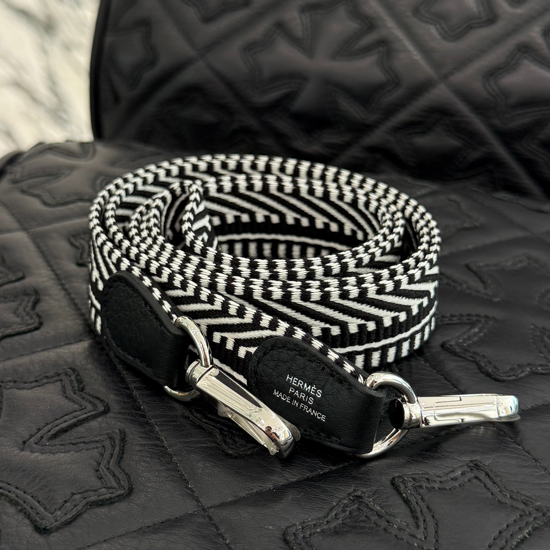 HERMES Evelyn Amazon TPM "NOIR" K刻印 エルメス エブリン アマゾン TPM "ノワール" レザーショルダーバッグ K刻印