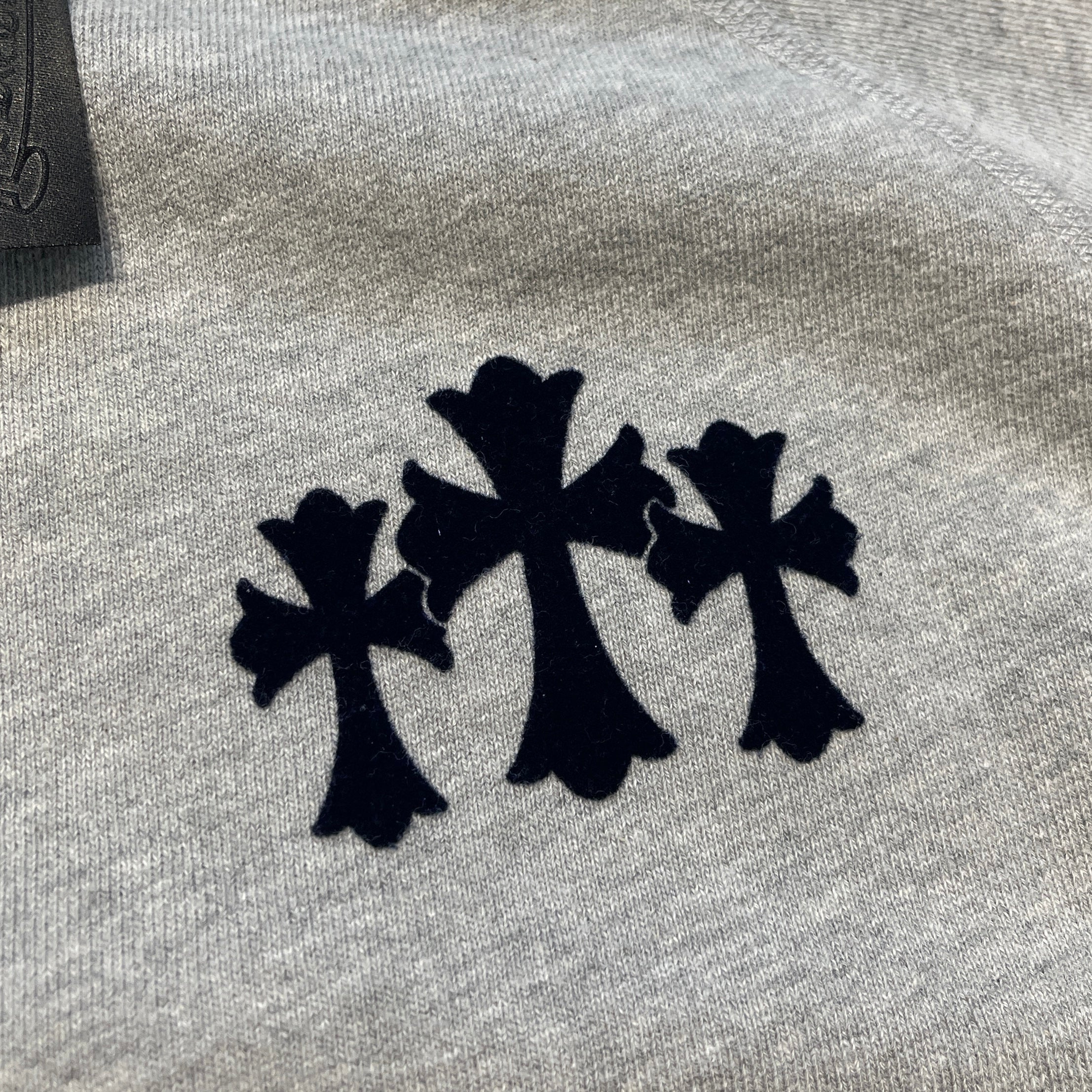 CHROME HEARTS Y NOT Cemetery Cross Flock Print Sweat Shirt Size L クロムハーツ ワイノット セメタリークロス フロッキープリント スウェットシャツ サイズL