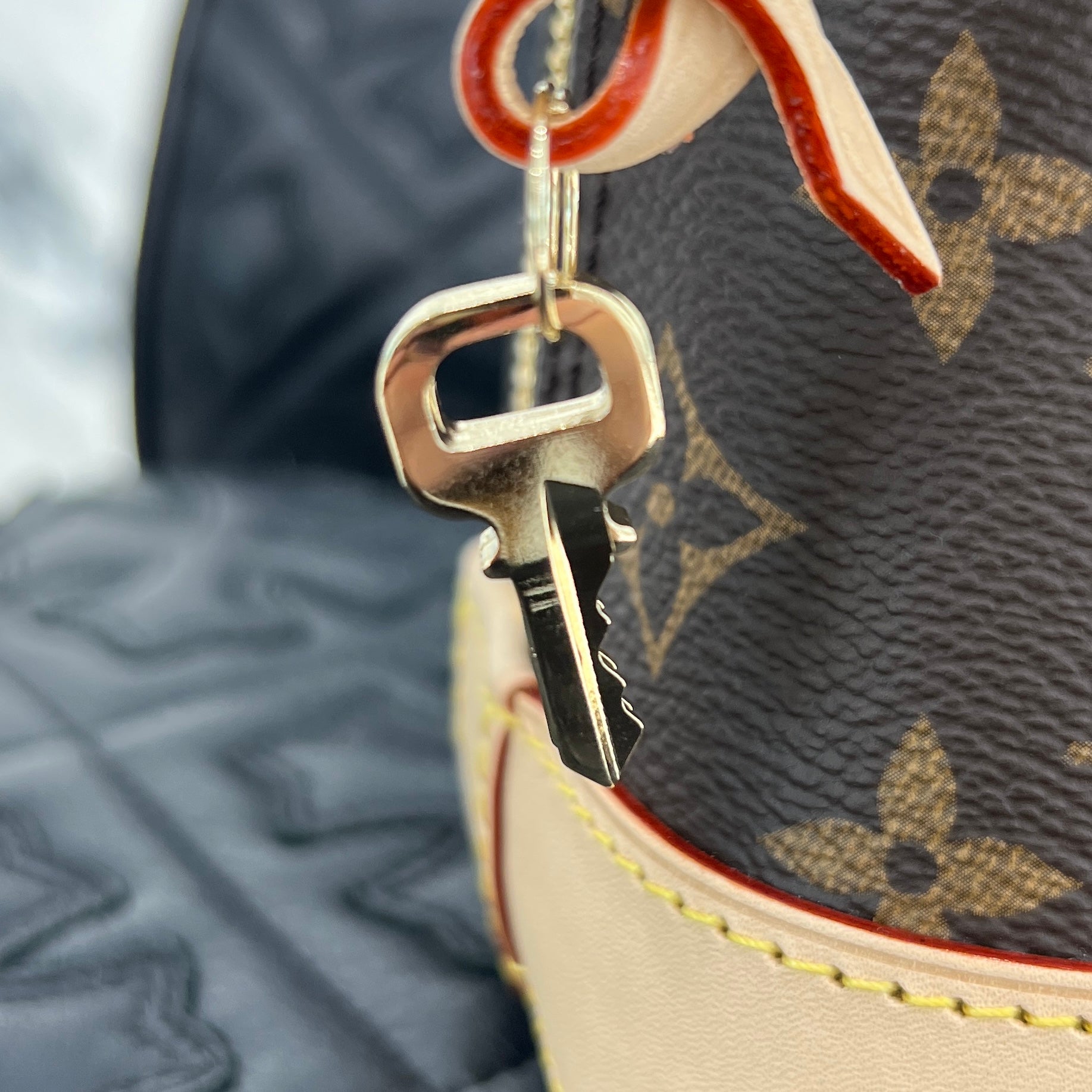 LOUIS VUITTON Alma BB Monogram 2 Way Bag M46990 ルイヴィトン アルマBB モノグラム 2WAY バッグ