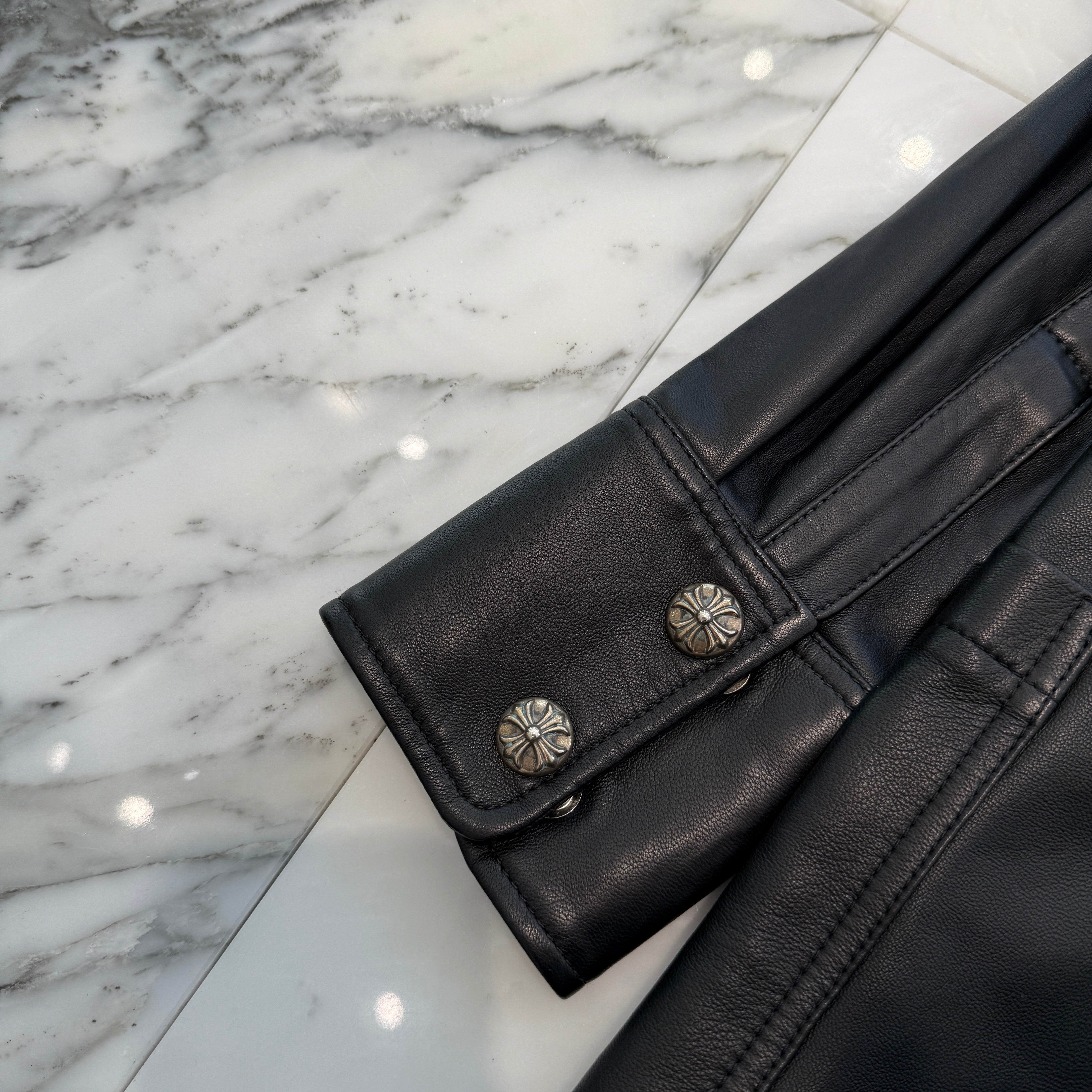 CHROME HEARTS CH Plus Cross Ball Button Sheep Skin Soft Leather Shirt Jacket Size XS クロムハーツ CHプラス クロスボールボタン シープスキン ソフトレザー シャツジャケット サイズXS