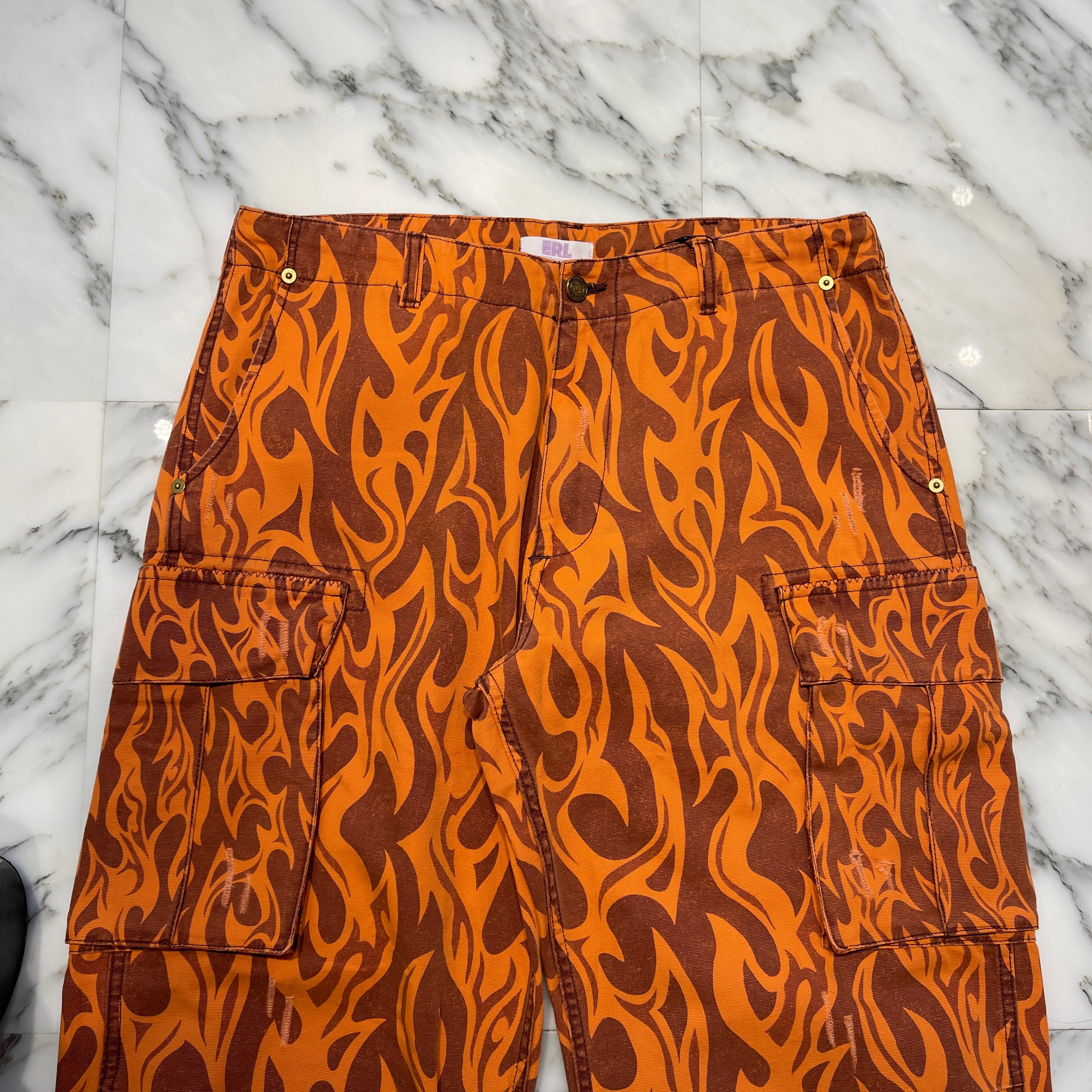 ERL 2024SS Mid Rise Flame Print Cargo Pants 241260F087001 Size M イーアールエル ミッドライズ フレームプリント カーゴパンツ サイズM