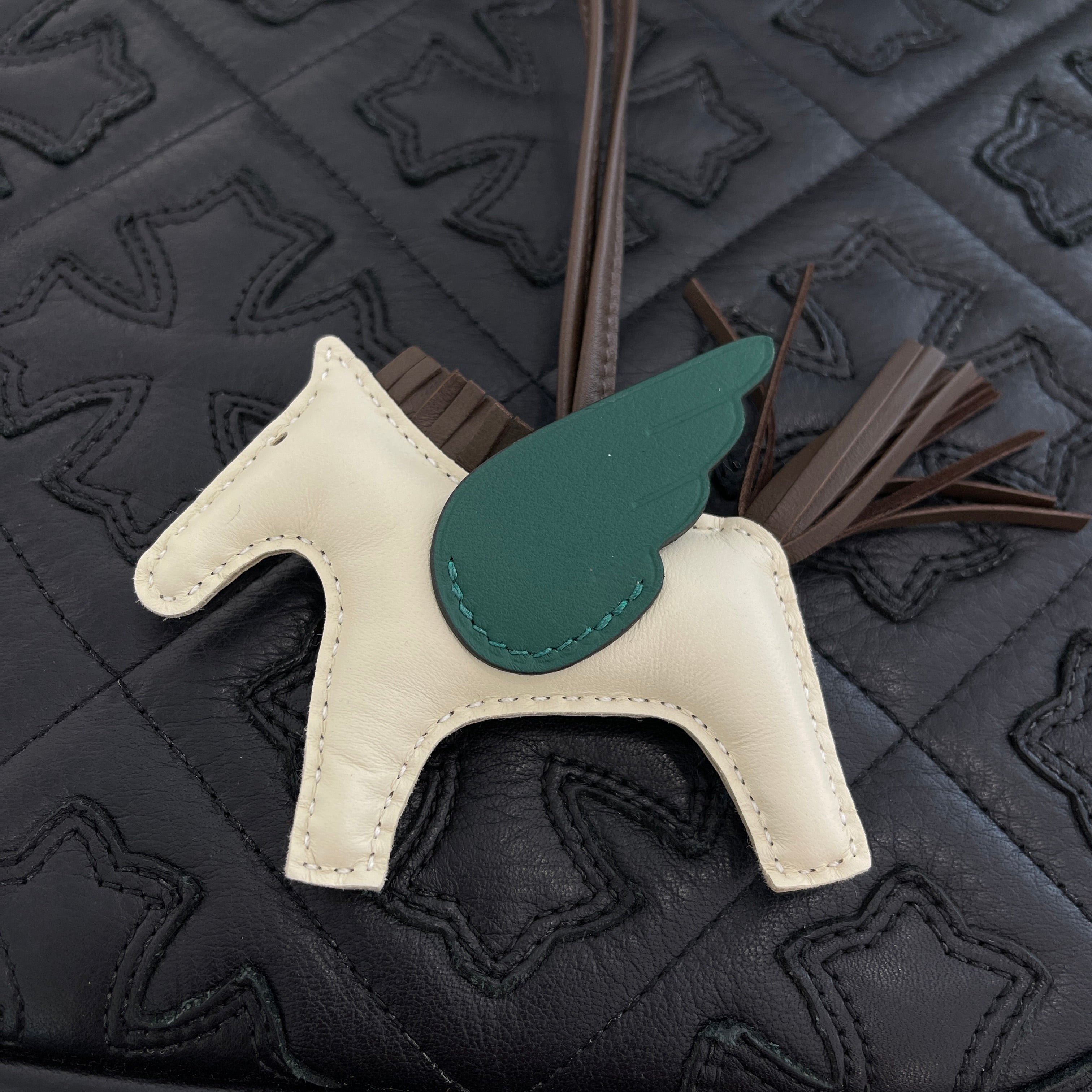 HERMES Rodeo Pegasus PM Charm W刻印 エルメス ロデオ ペガサス PM チャーム