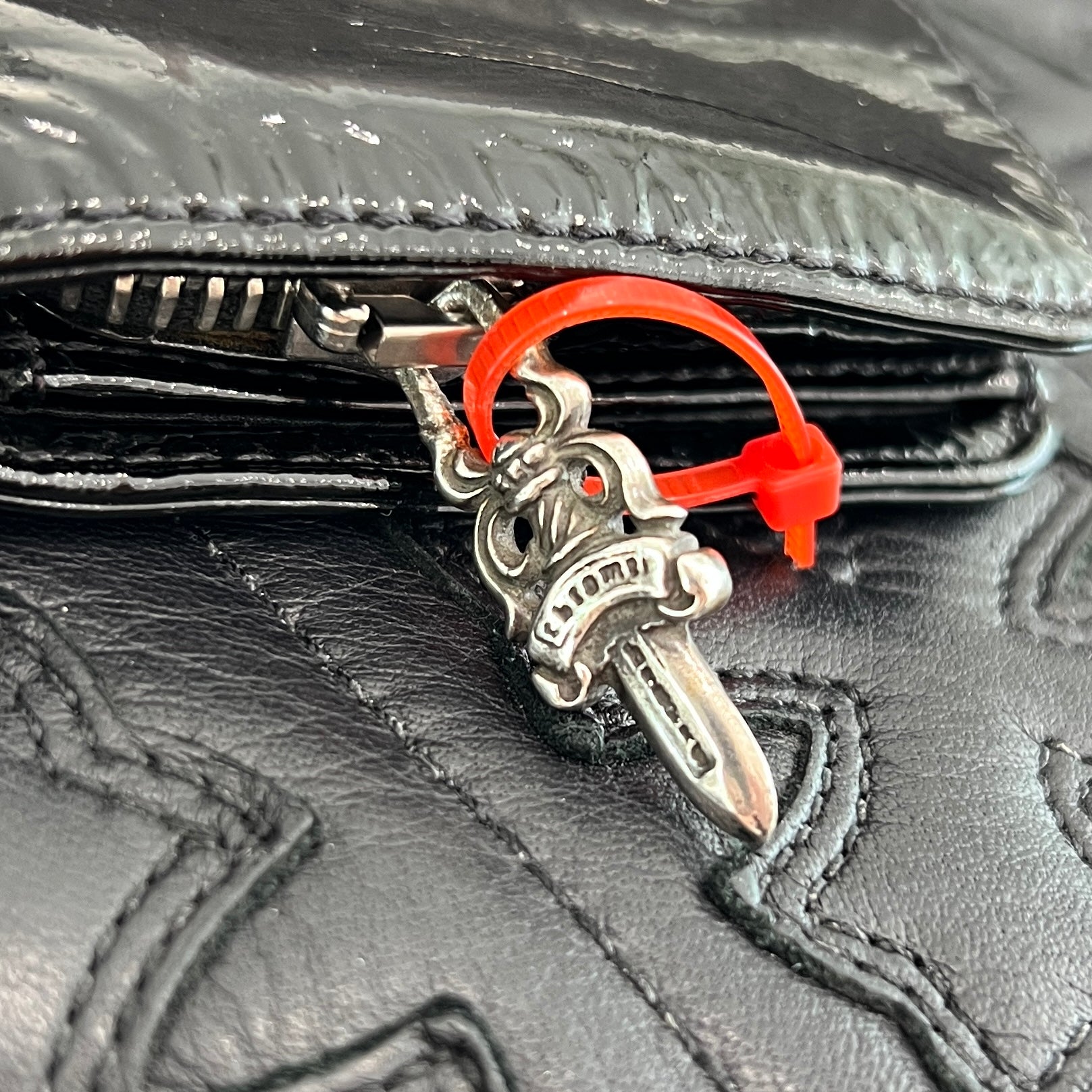 CHROME HEARTS Patent Joey Scroll Wallet クロムハーツ パテント ジョーイ スクロール ウォレット