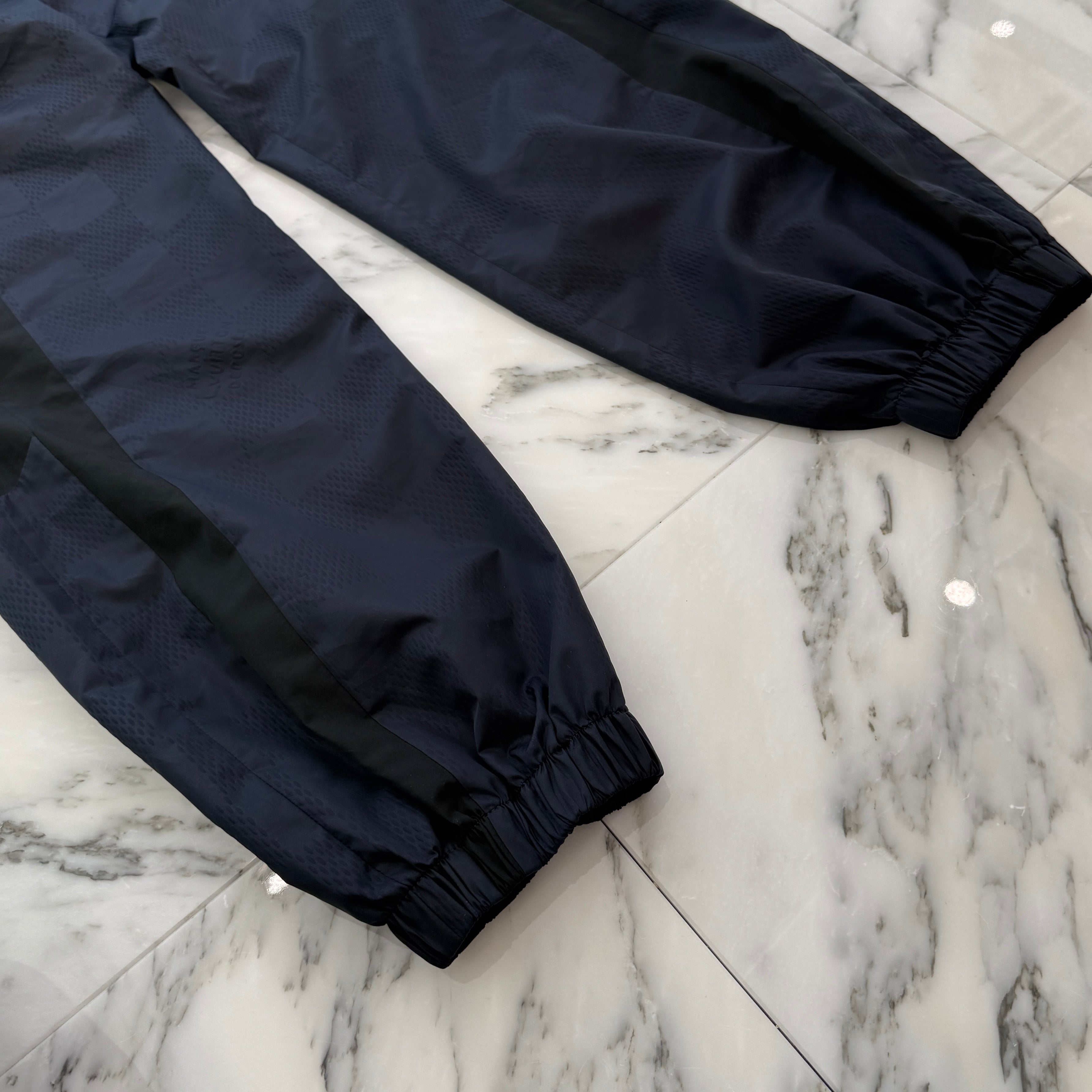 LOUIS VUITTON 2025SS Nylon Travel Track Pants 1AGJKW Size 44 ルイヴィトン ナイロントラベル トラックパンツ サイズ44