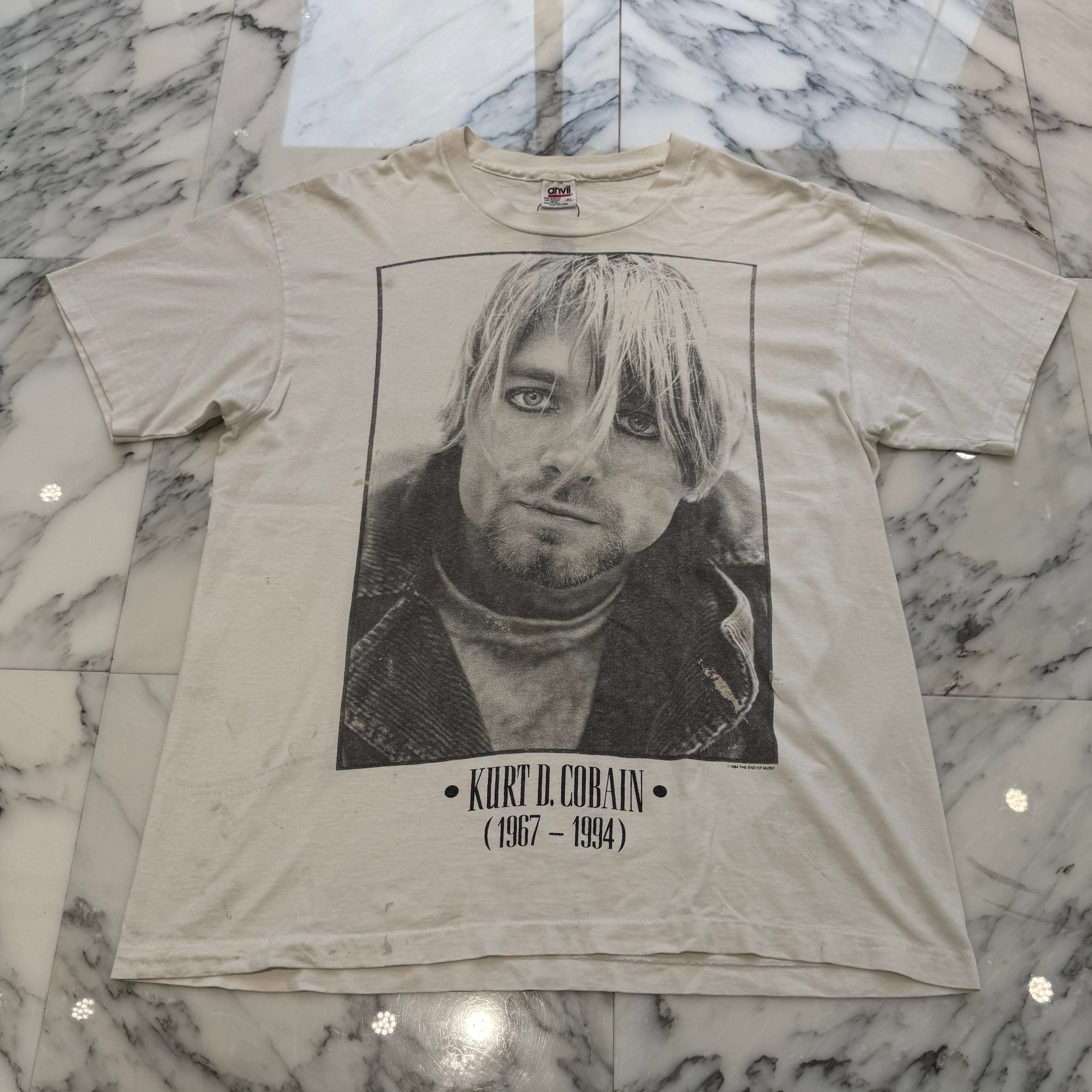 Vintage 90's Nirvana Kurt Cobain Memorial anvil S/S Tee Size XL