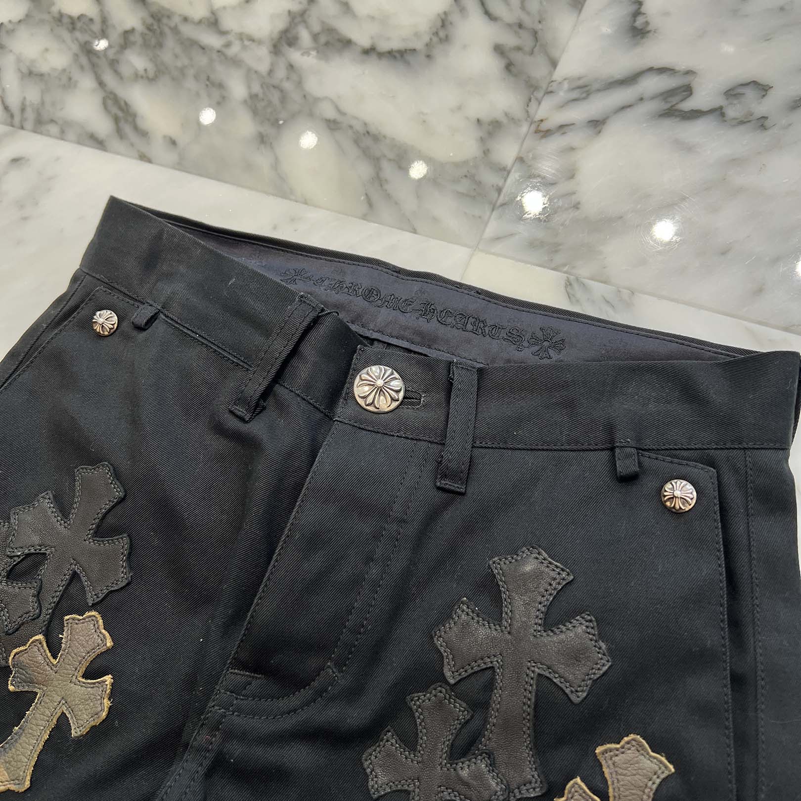 CHROME HEARTS Cemetery Cross Camo Leather Patch Cotton Chino Pants Size 27 クロムハーツ セメタリー クロス カモレザー パッチ コットン チノパンツ ブラック サイズ27
