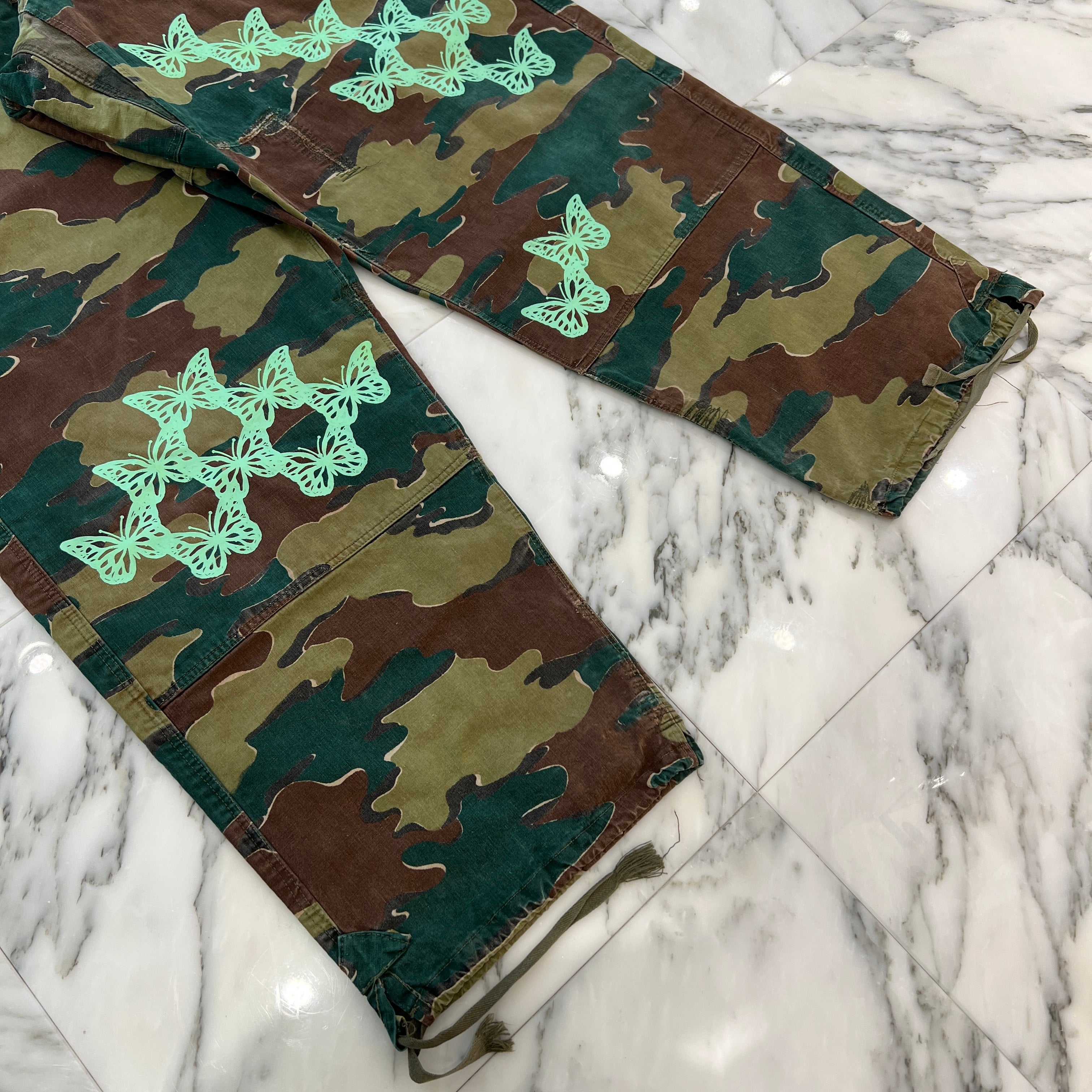 ABOUT DREAMS Butterfly Camouflage Cargo Pants Size 50 アバウトドリームズ バタフライ カモフラージュ カーゴパンツ サイズ50