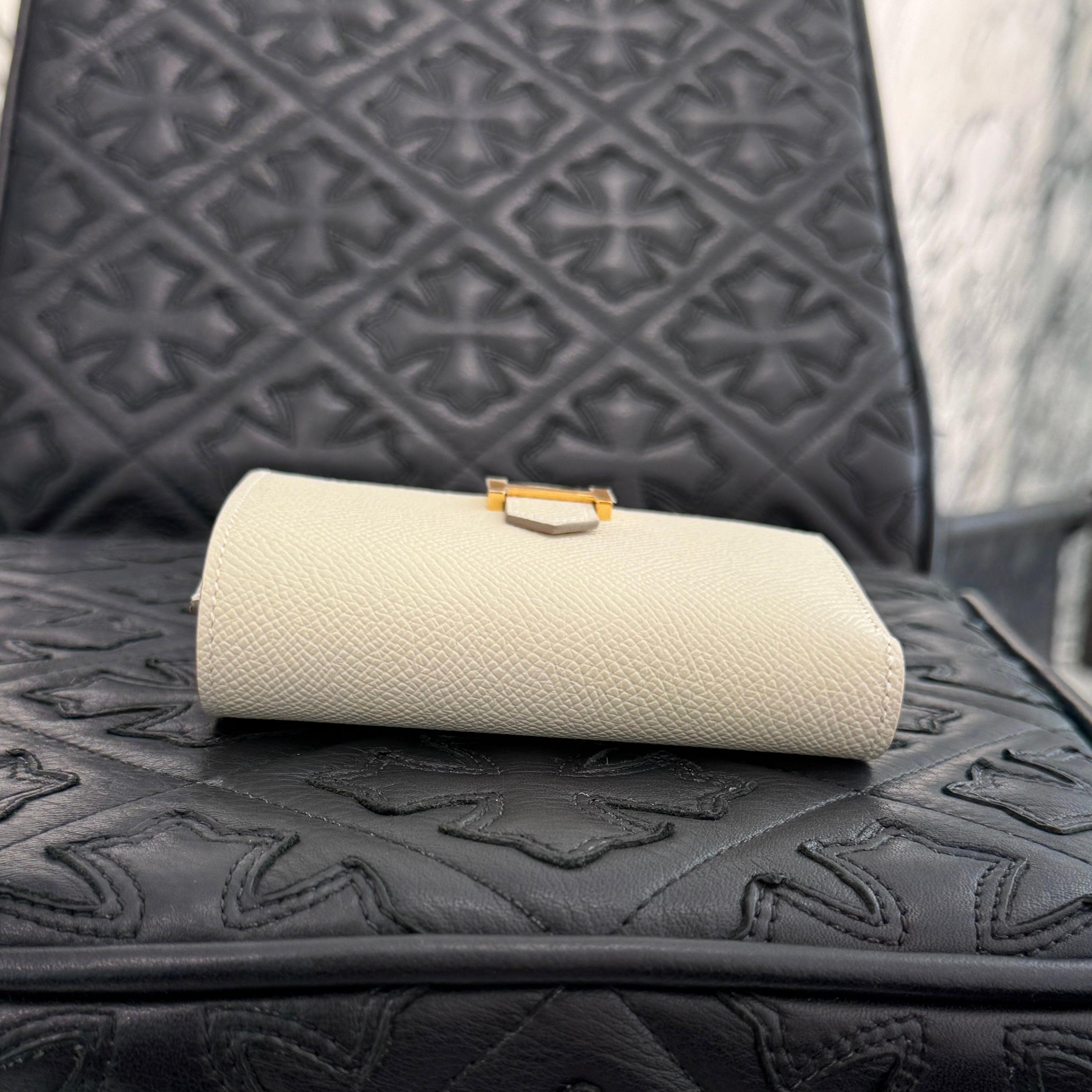 HERMES Bearn Combine Verso Wallet "Craie × Gold" W刻印 エルメス ベアン コンビネ ヴェルソ ウォレット "クレ×ゴールド" W刻印