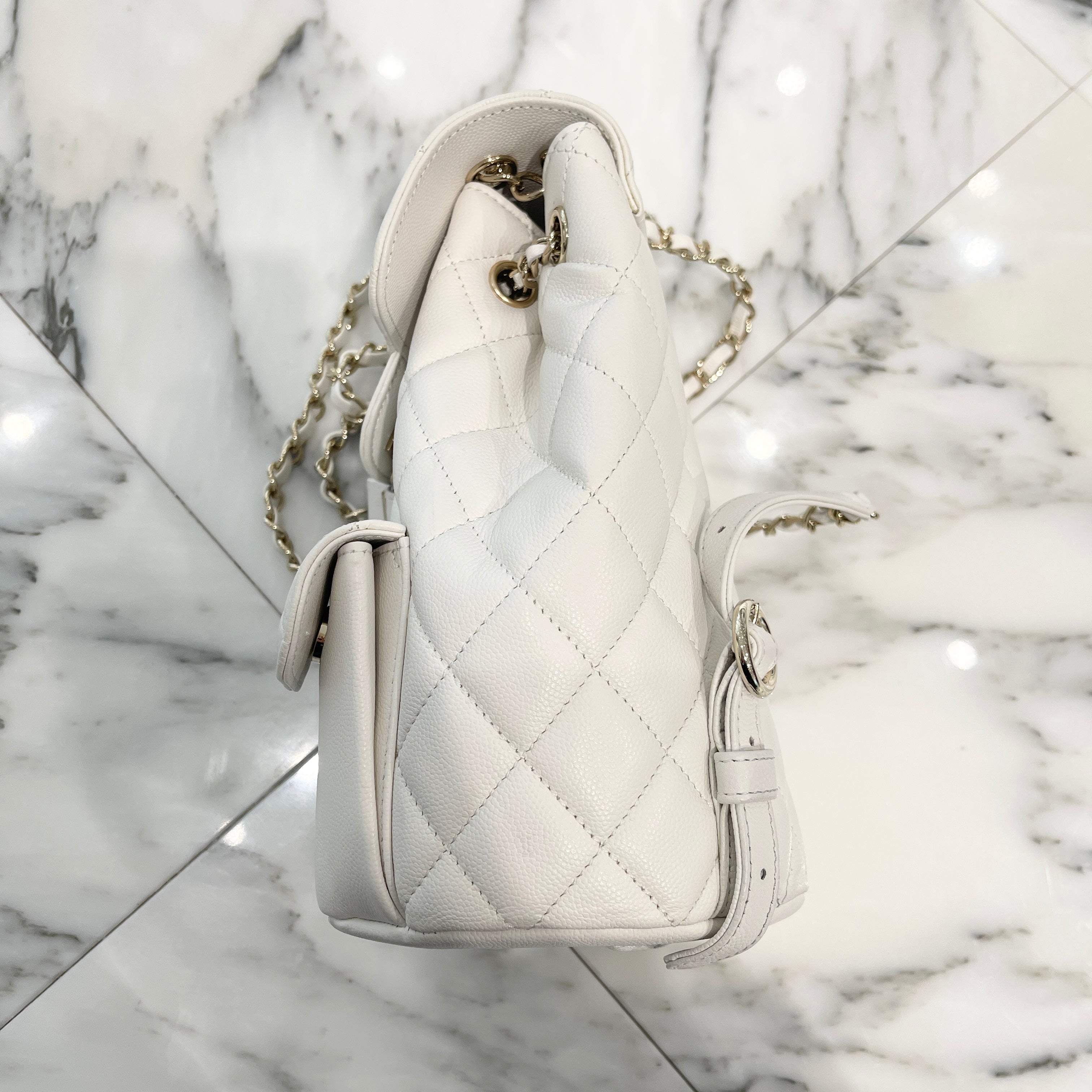 CHANEL 2022 Cruise Matelasse Coco Mark Caviar Skin Back Pack AS3290 シャネル 2022クルーズ マトラッセ ココマーク キャビアスキン バックパック