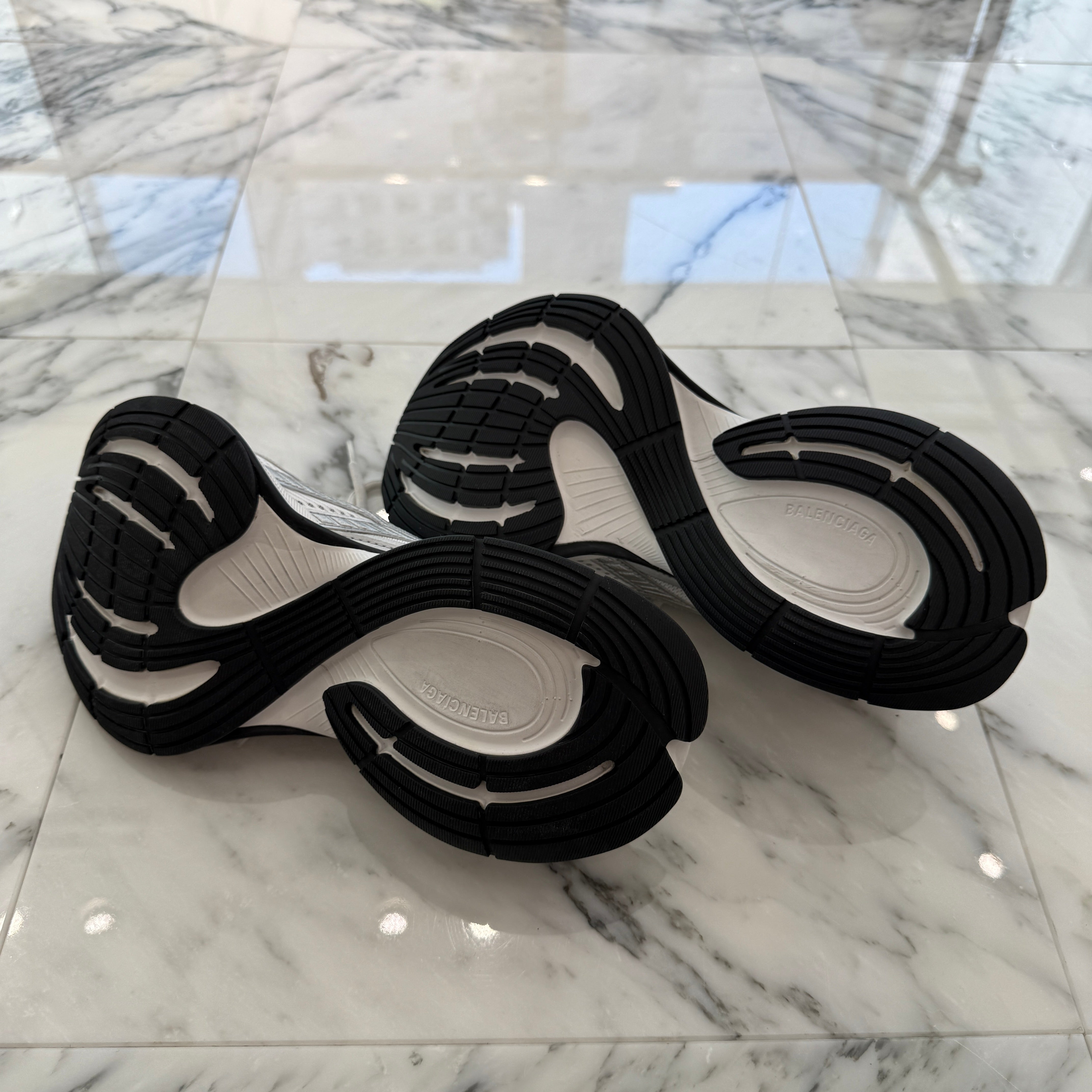 BALENCIAGA Circuit Sneakers 793944WFLGY9100 Size 42（27.5cm）バレンシアガ サーキット スニーカー サイズ42（27.5cm）