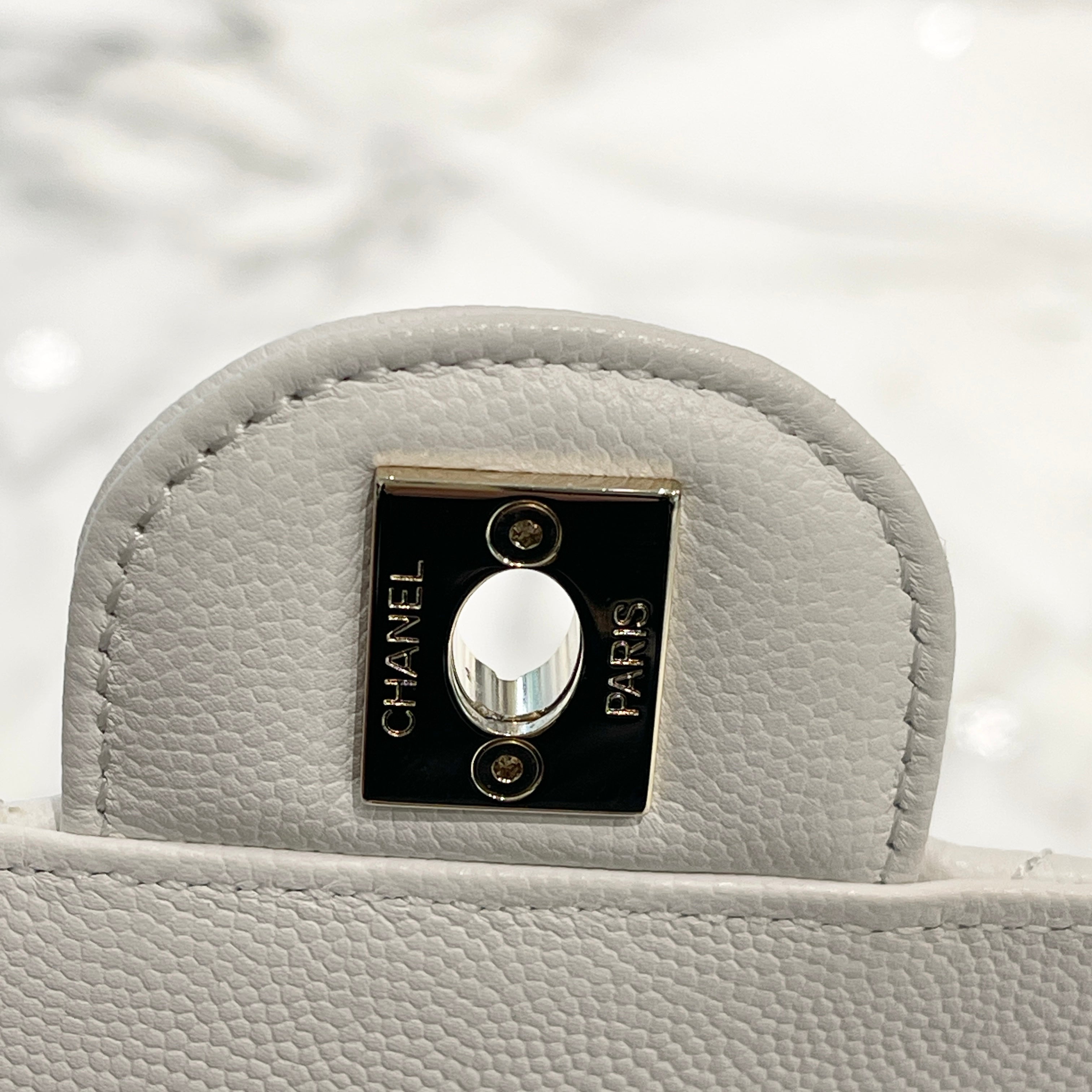 CHANEL 2022 Cruise Matelasse Coco Mark Caviar Skin Back Pack AS3290 シャネル 2022クルーズ マトラッセ ココマーク キャビアスキン バックパック