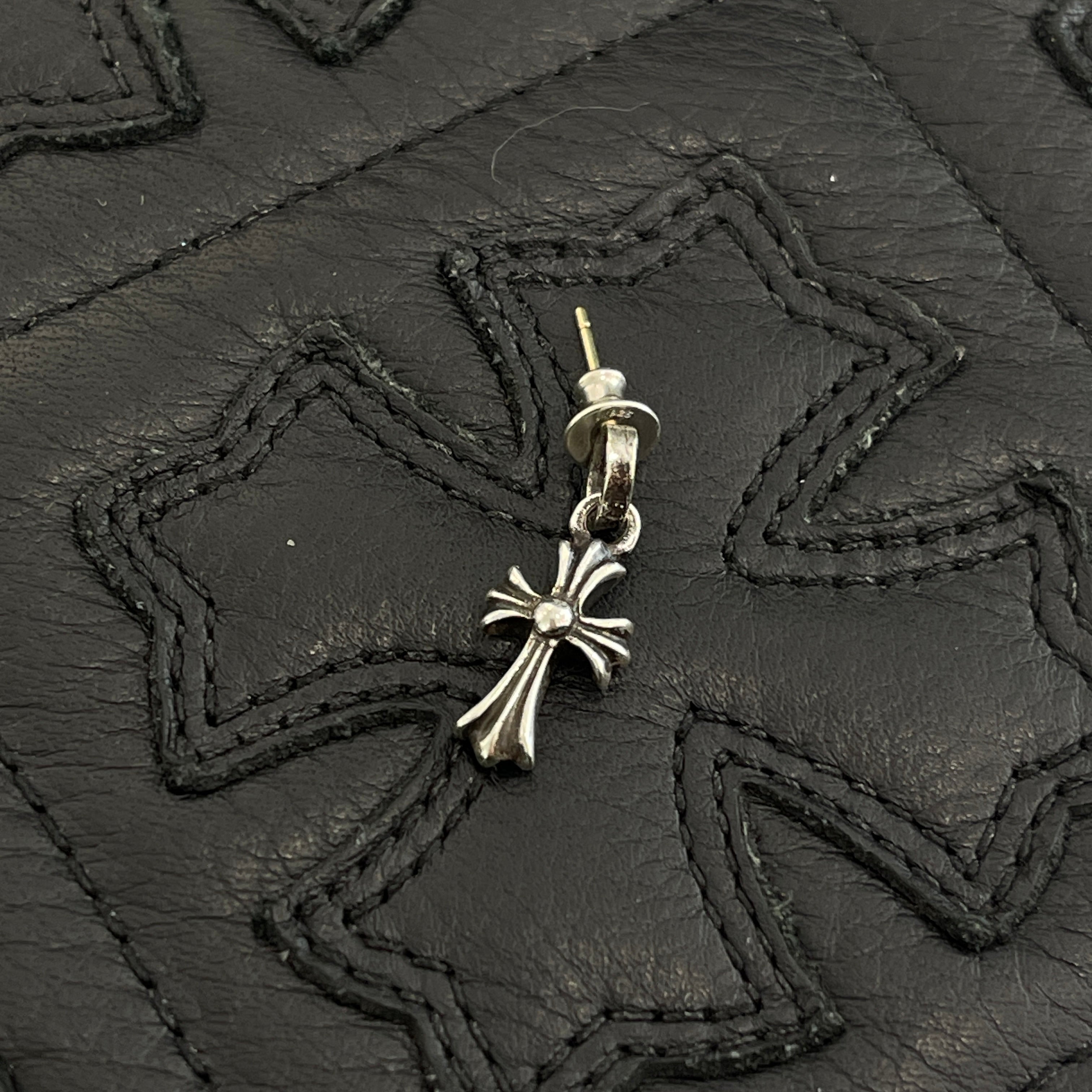 CHROME HEARTS BBY FAT Earrings Pave Diamond クロムハーツ ベイビーファット ピアス パヴェダイヤモンド