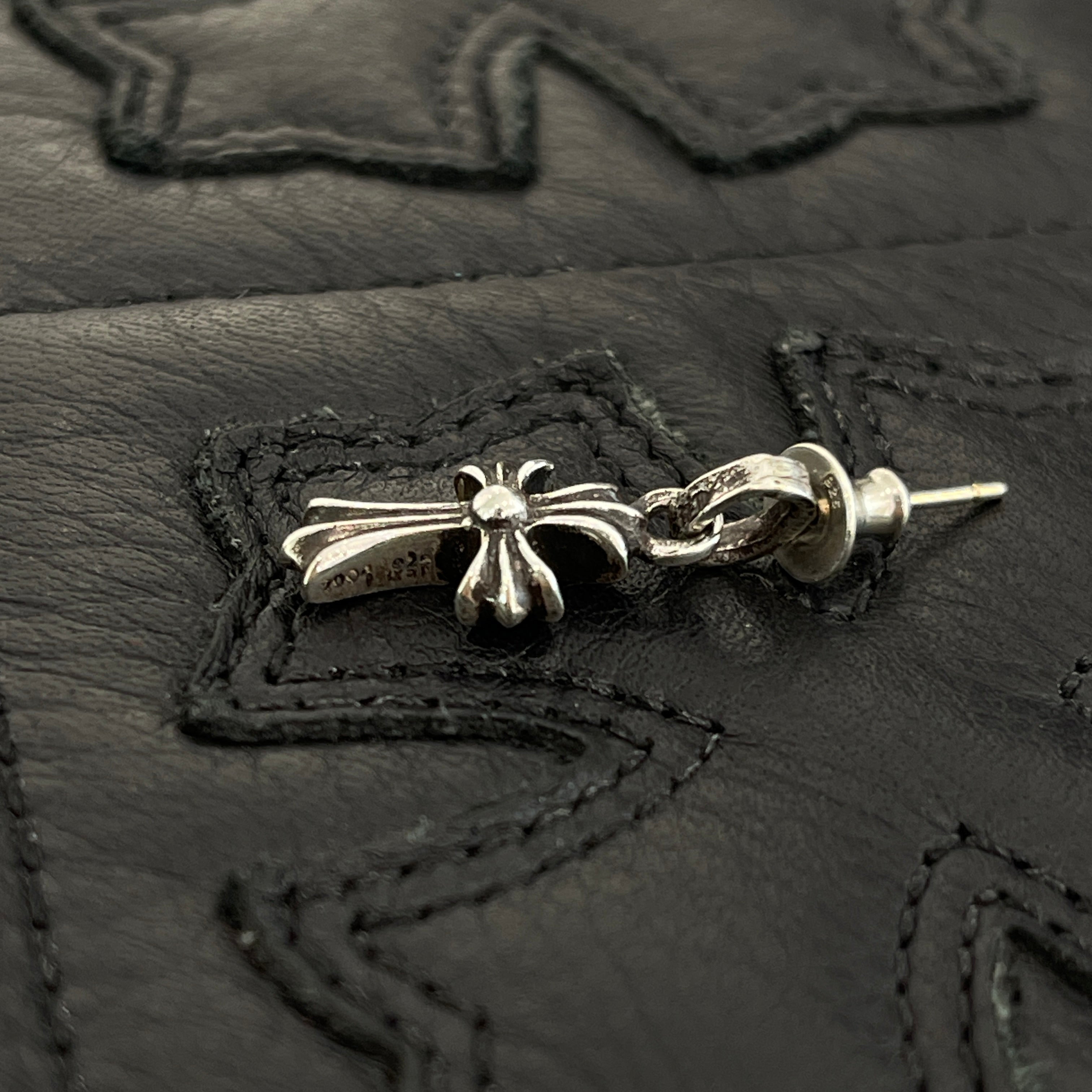 CHROME HEARTS BBY FAT Earrings Pave Diamond クロムハーツ ベイビーファット ピアス パヴェダイヤモンド