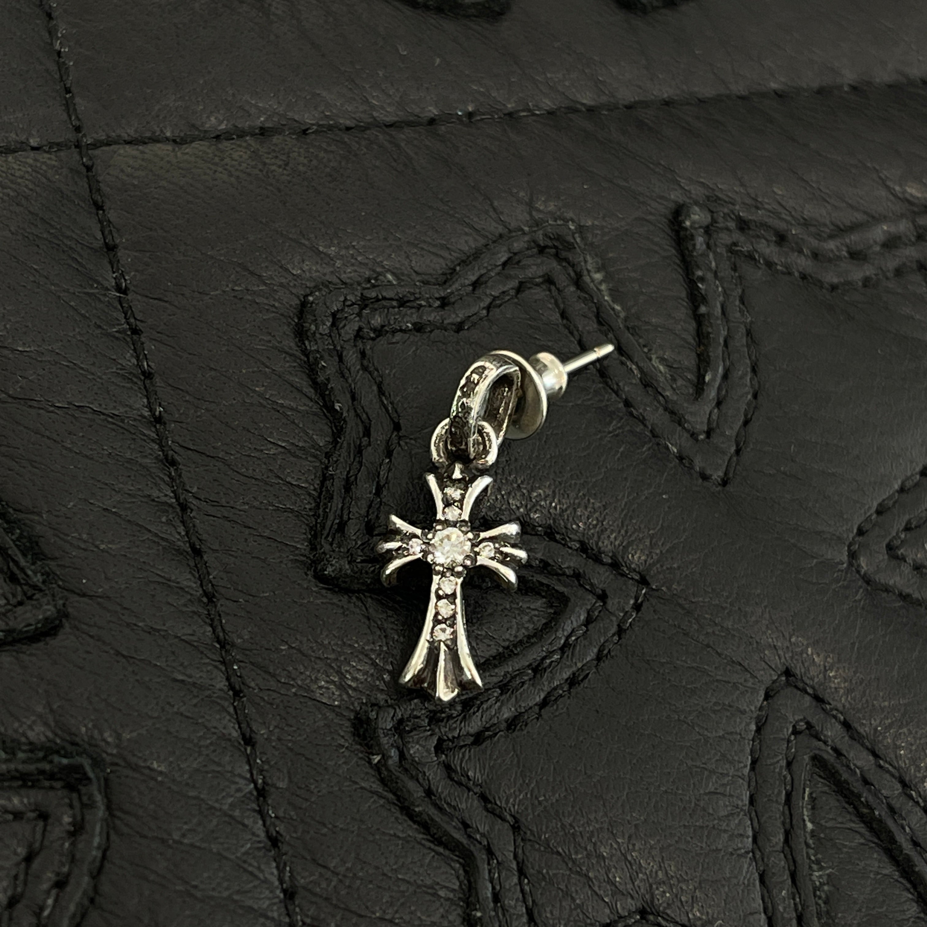 CHROME HEARTS BBY FAT Earrings Pave Diamond クロムハーツ ベイビーファット ピアス パヴェダイヤモンド