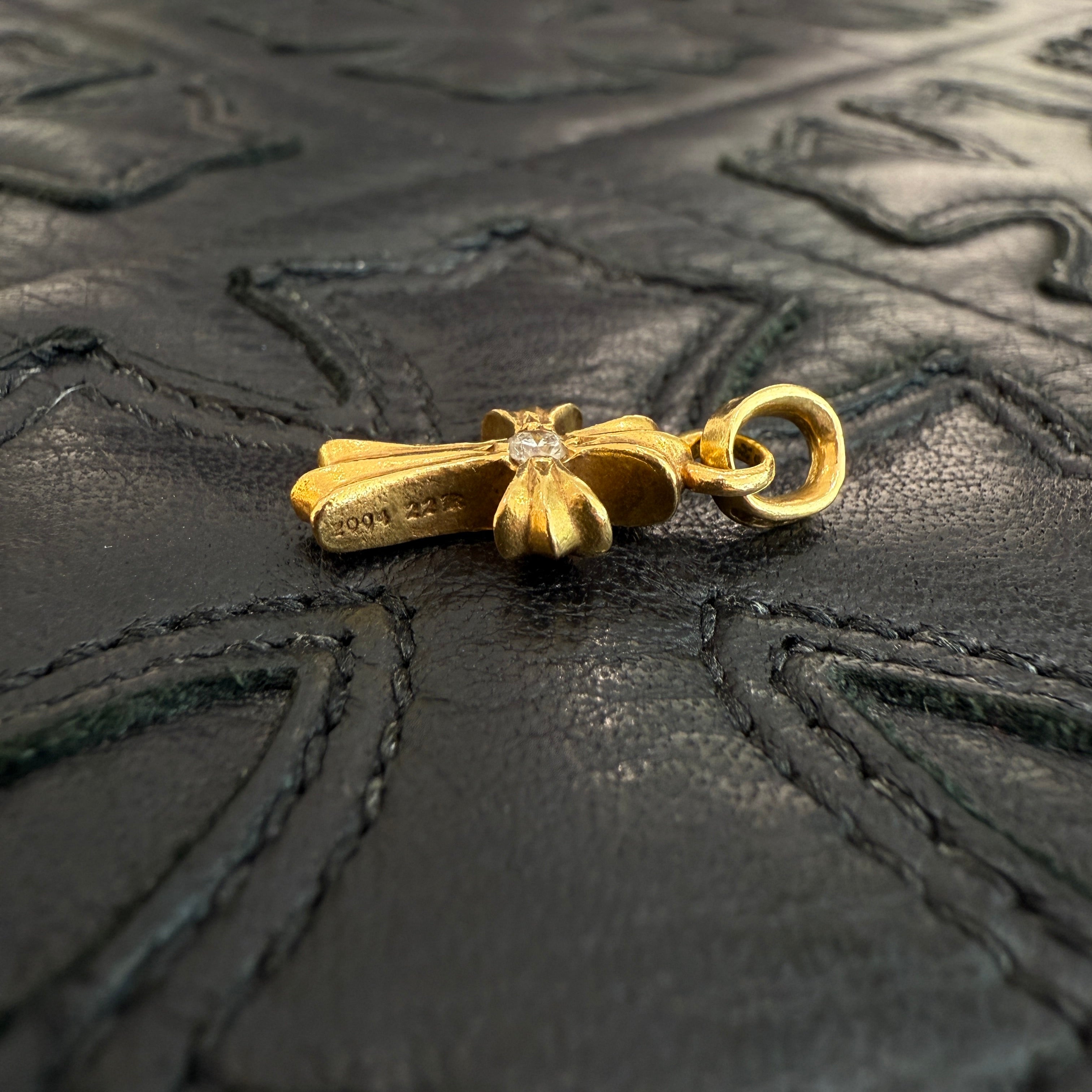 CHROME HEARTS 22K Baby Fat Cross 1 Diamond Pendant Top クロムハーツ 22K ベイビーファット クロス 両面1ダイヤモンド ペンダントトップ